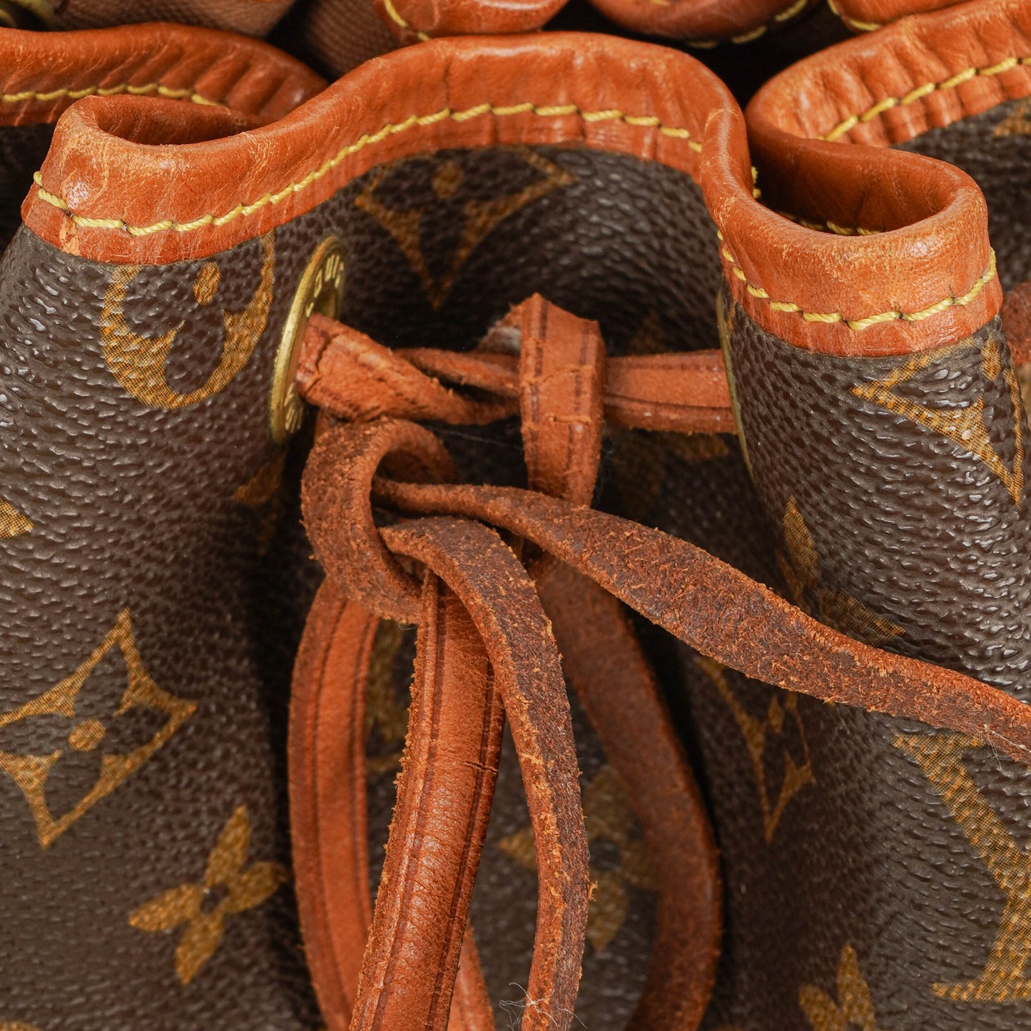 Louis Vuitton Noe Grande GM Monogram Canvas Shoulder Bag