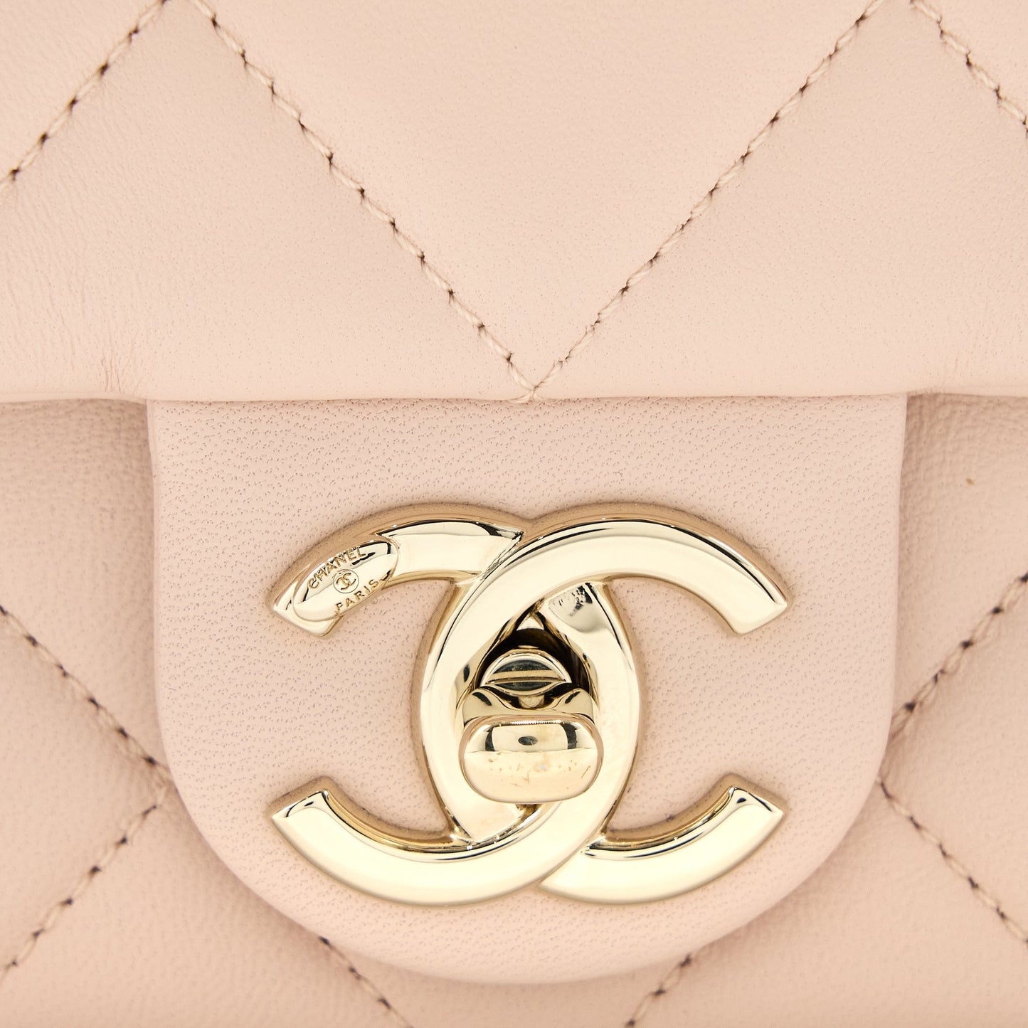 Chanel 22C Rectangular Flap Bag with Giant Top Handle Lambskin Pink L(Microchip)