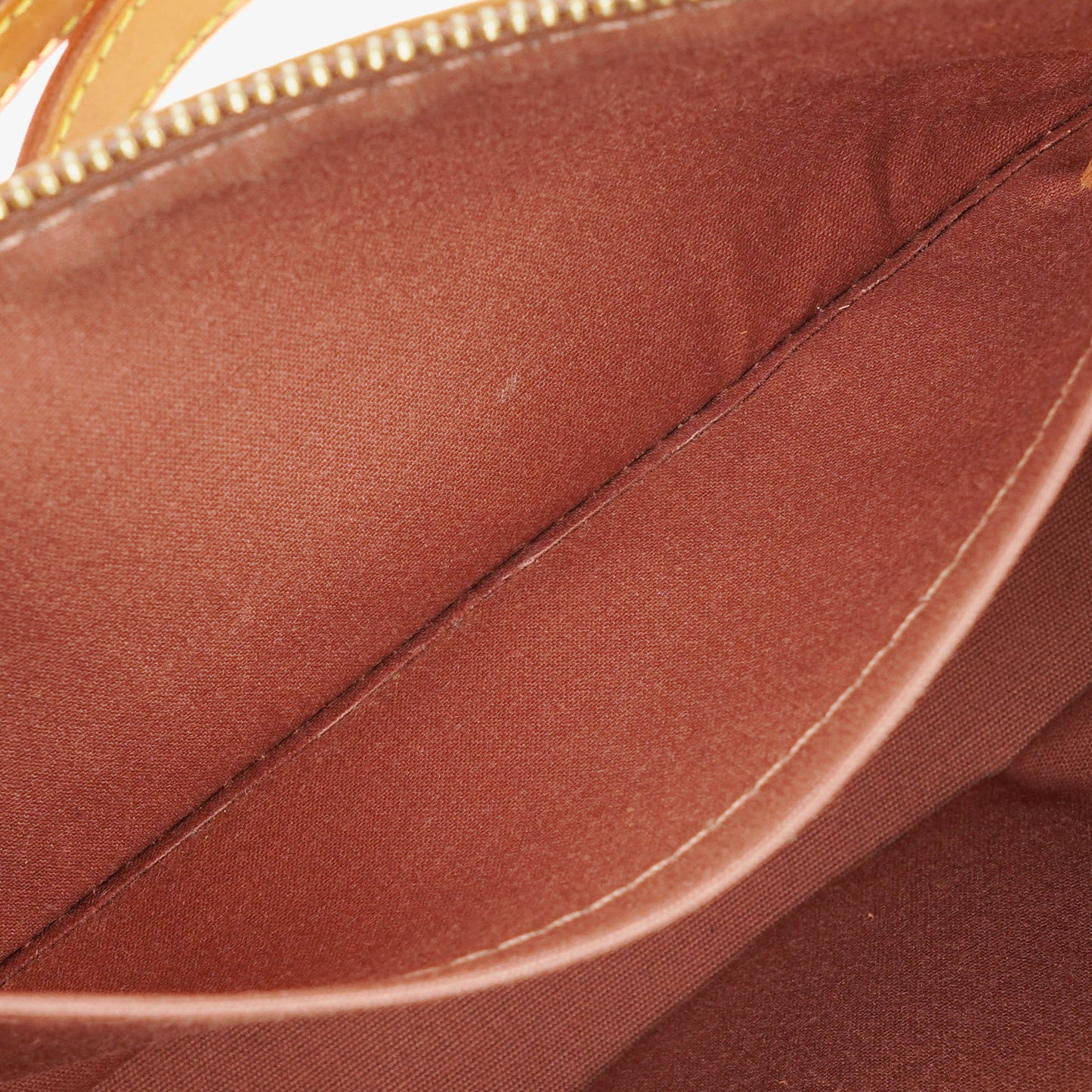 Louis Vuitton Vernis Pochette Accessories NM Rose Velours