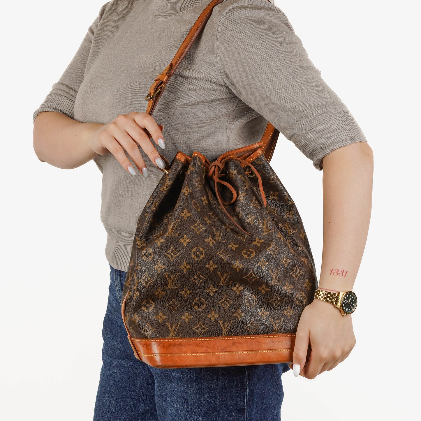 Louis Vuitton Noe Grande GM Monogram Canvas Shoulder Bag