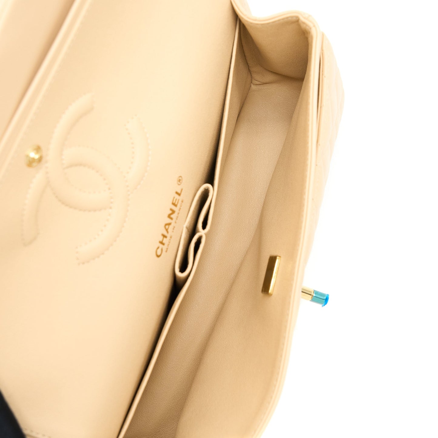 Chanel Medium Classic Flap Bag Lambskin Beige L (Microchip)