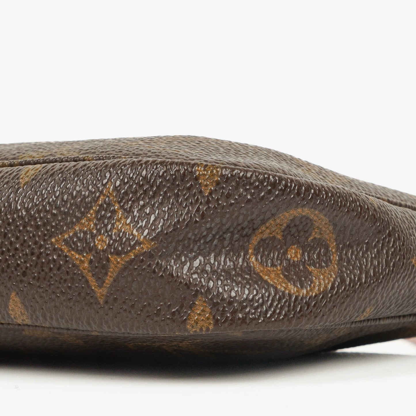 Louis Vuitton Pochette Accessoires Monogram Canvas Clutch Bag