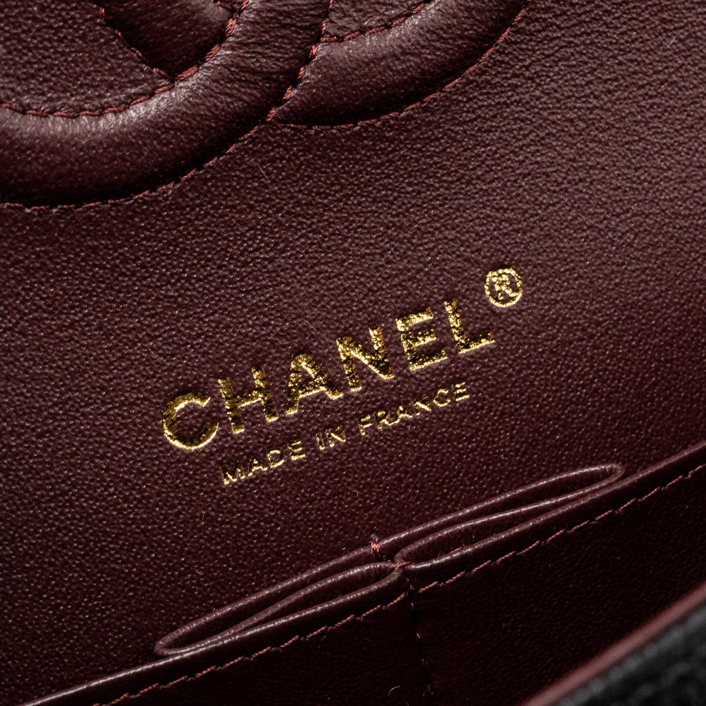 Chanel medium classic double flap bag Caviar black  (microchip)