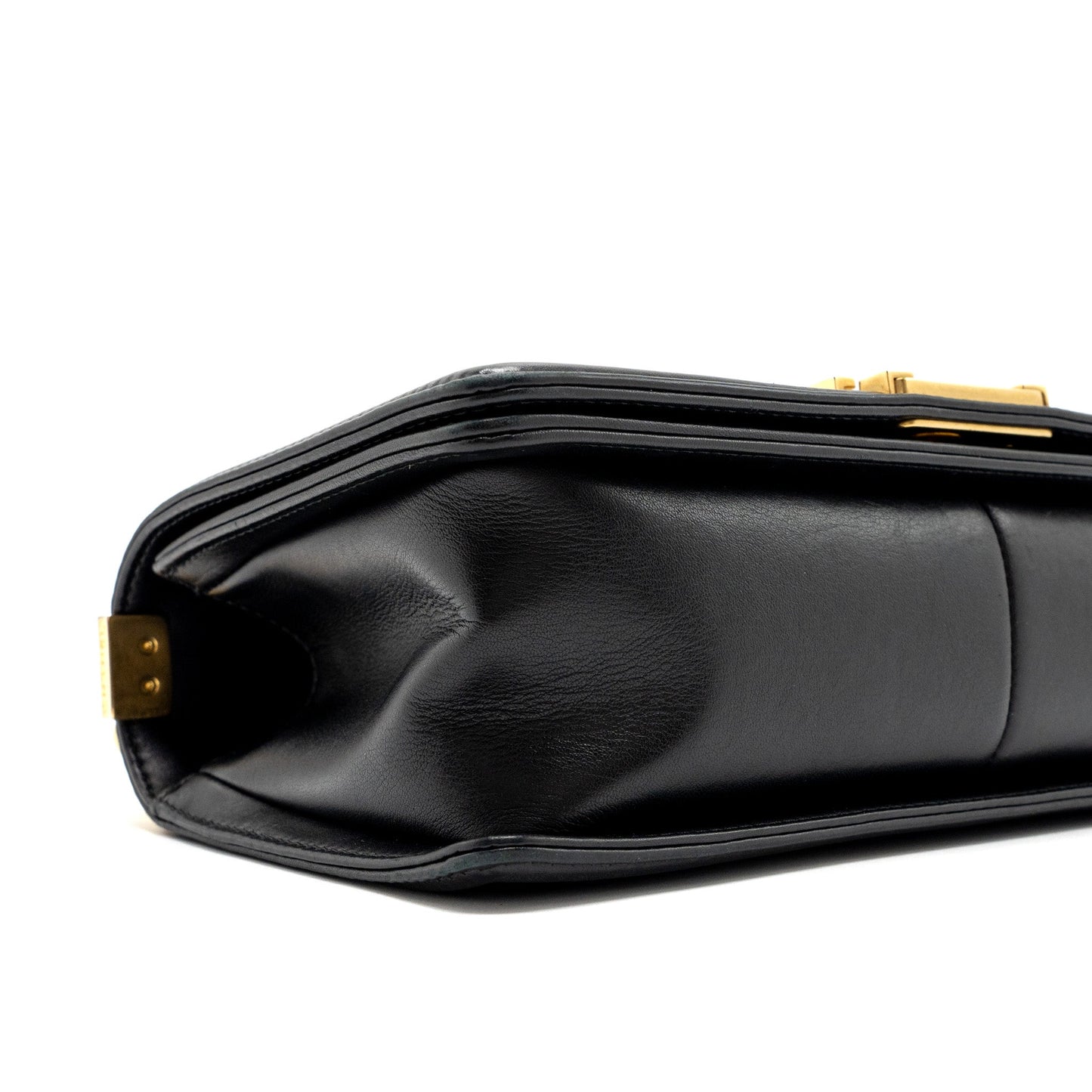 Chanel Medium Boy Bag Chevron Calfskin Black