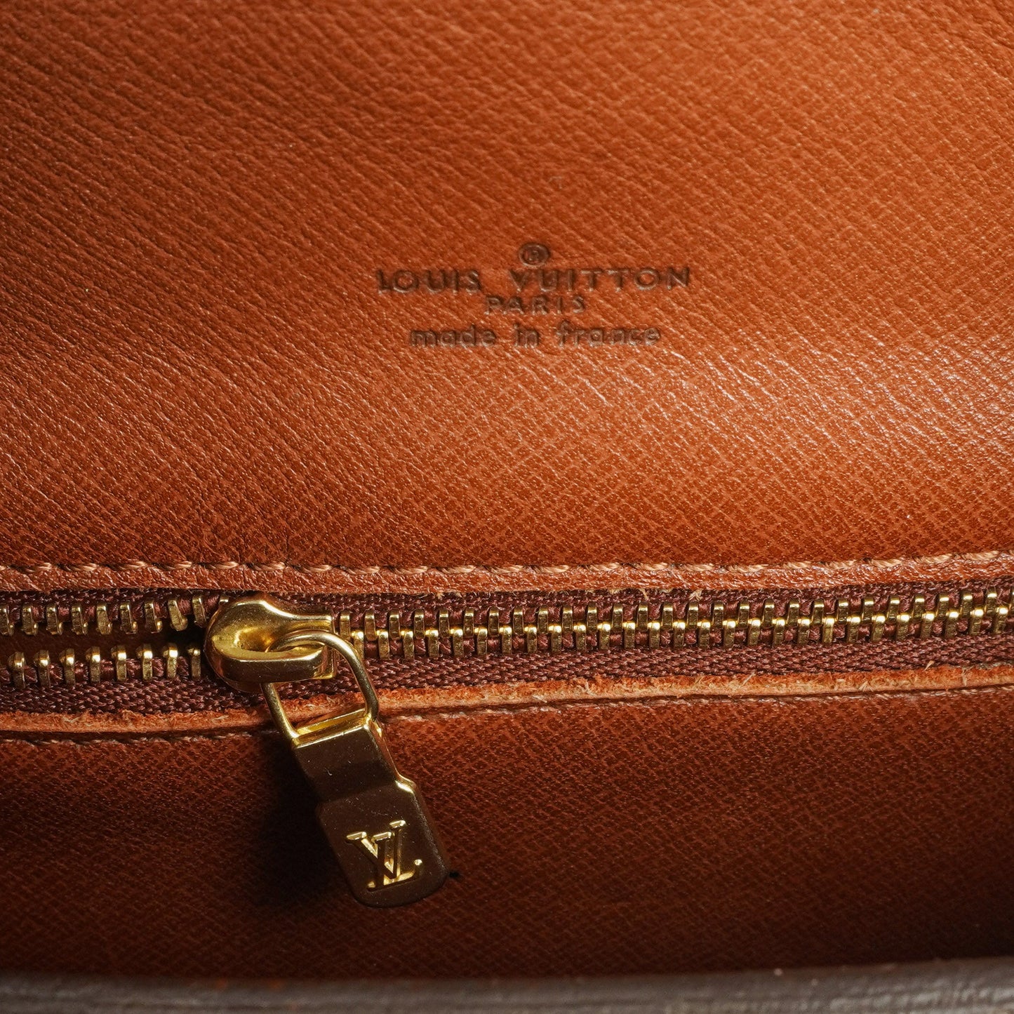 Louis Vuitton Saint Cloud  MM Monogram Canvas Crossbody Bag