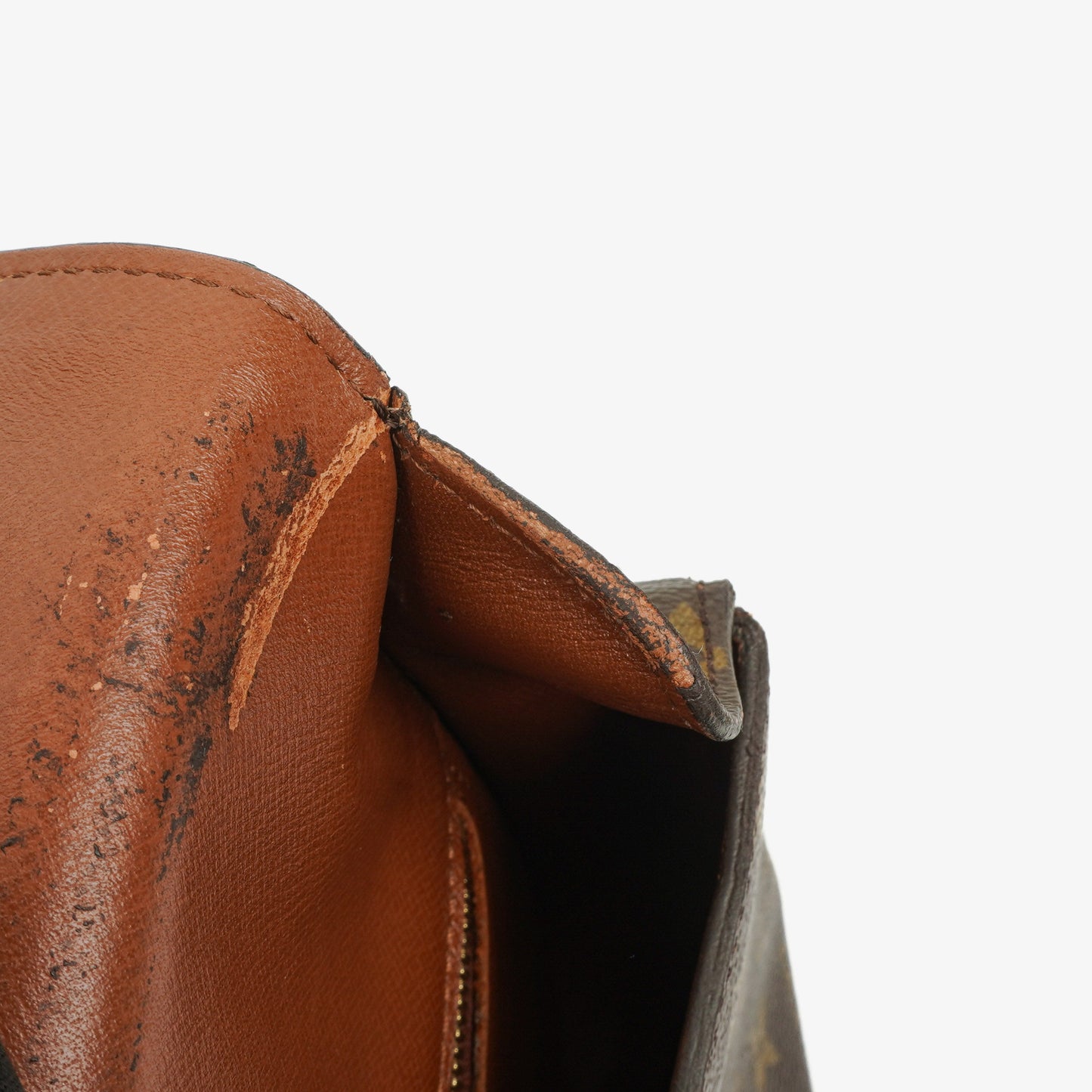 Louis Vuitton Saint Cloud  MM Monogram Canvas Crossbody Bag