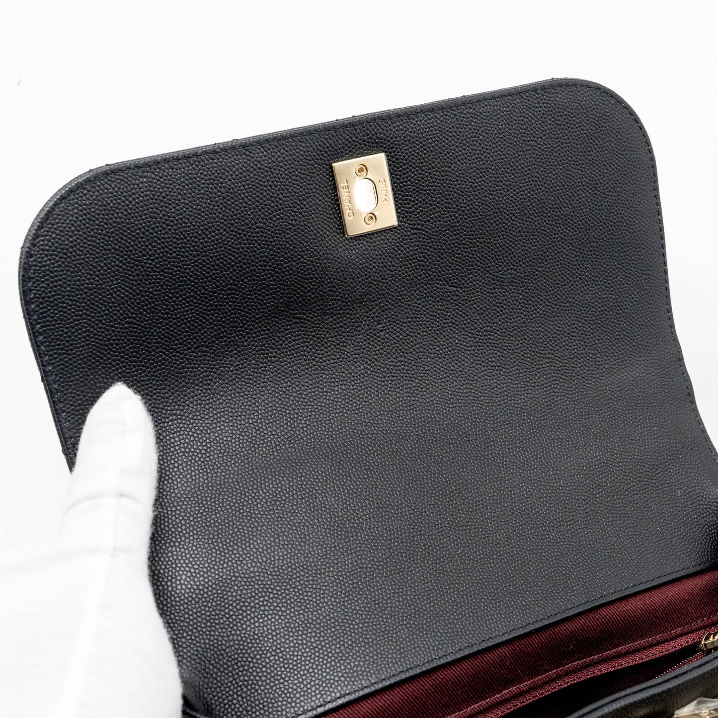 Chanel Medium Business Affinity Caviar black L
