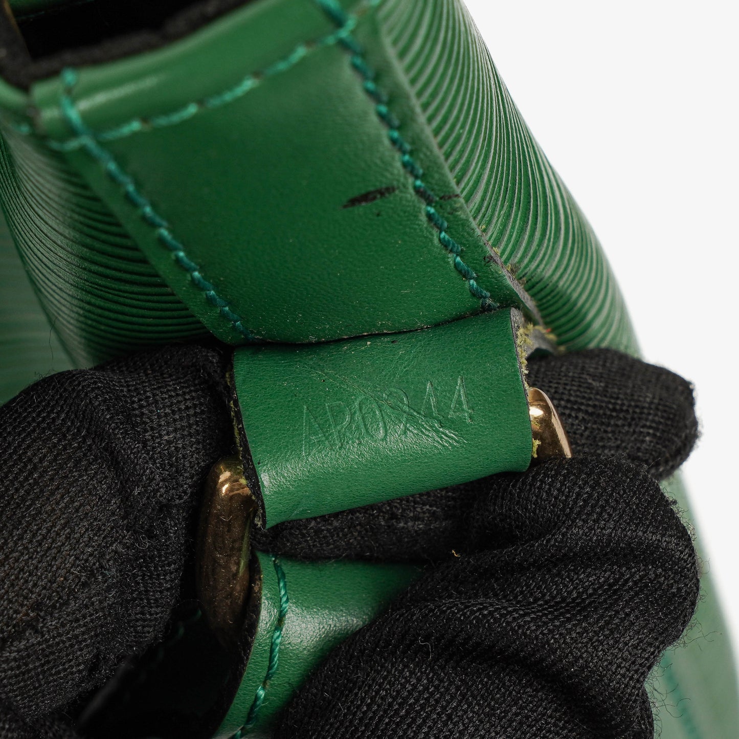 Louis Vuitton Noe Grande GM Green EPI Leather Shoulder Bag