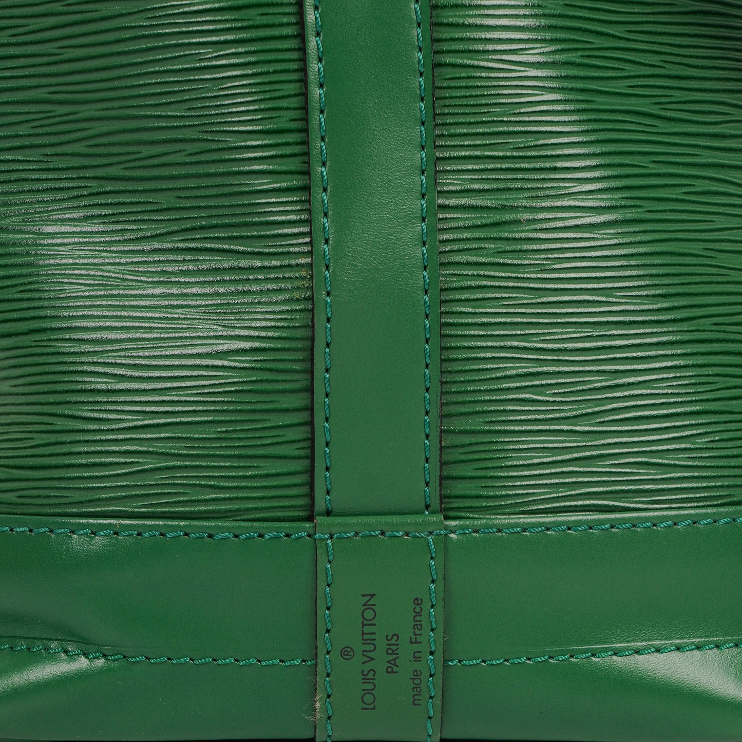 Louis Vuitton Noe Grande GM Green EPI Leather Shoulder Bag