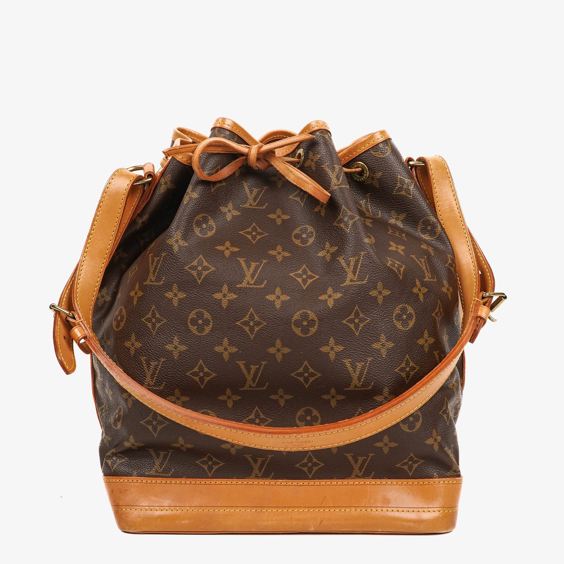Louis Vuitton Noe Grande GM Monogram Canvas Shoulder Bag