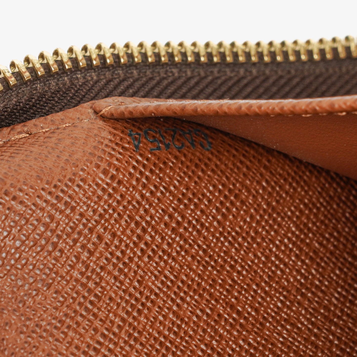 Louis Vuitton Zippy Monogram Wallet