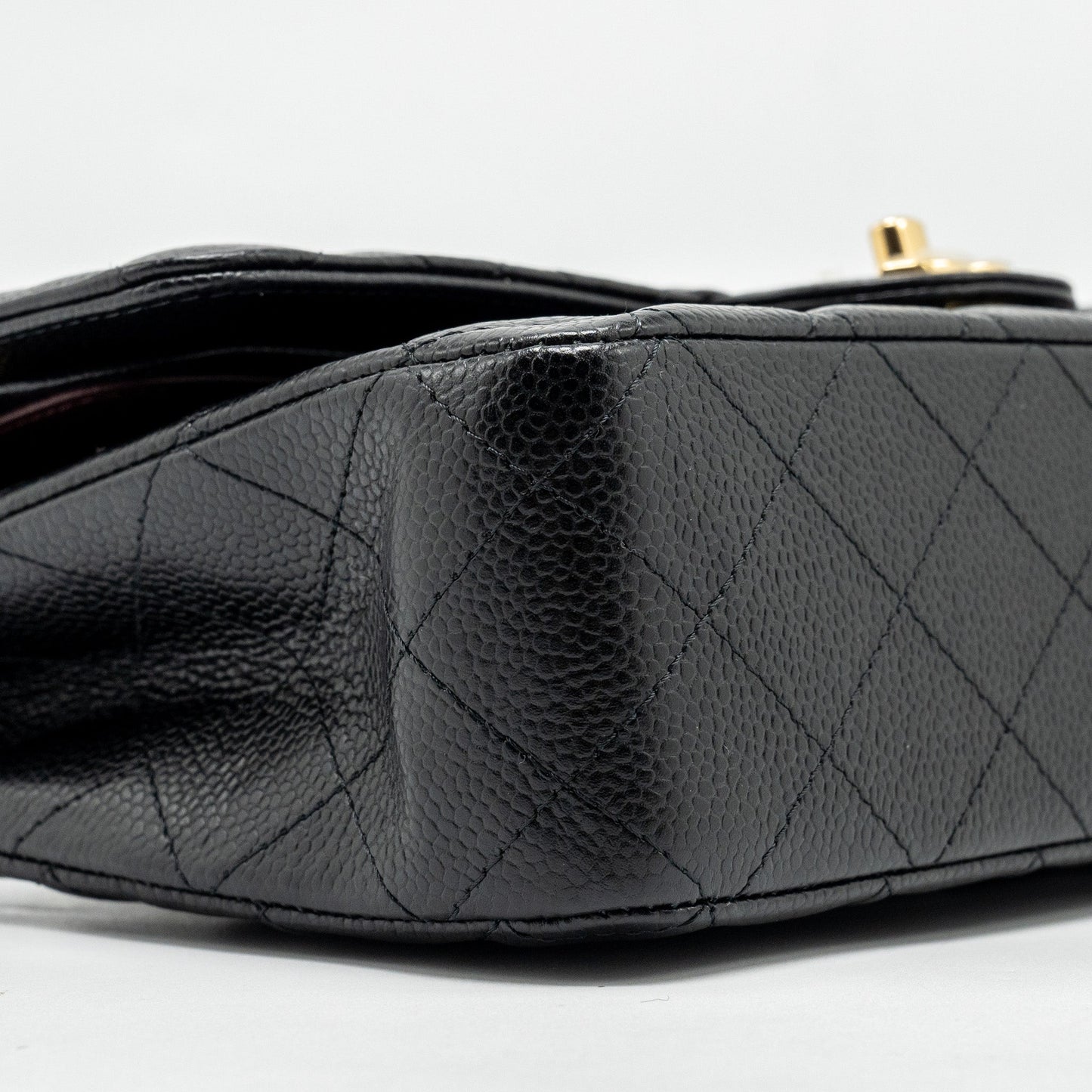 Chanel medium classic double flap bag Caviar black  (microchip)