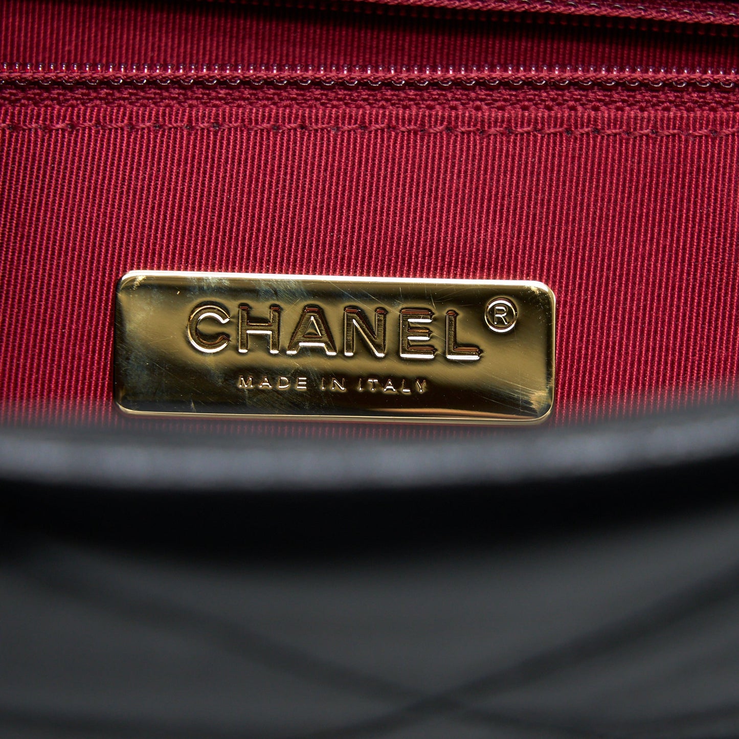 Chanel Maxi 19 Bag Goatskin Black Multicolour Hardware