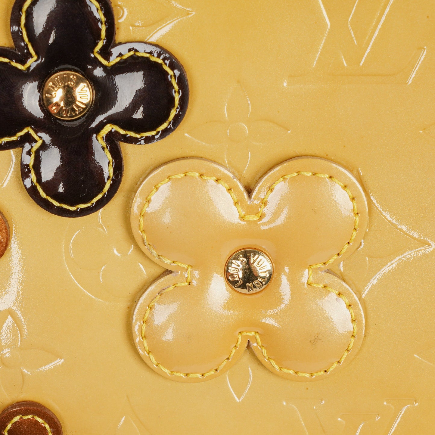 Louis Vuitton Lexington Flowers Yellow Vernis Leather Clutch Handbag