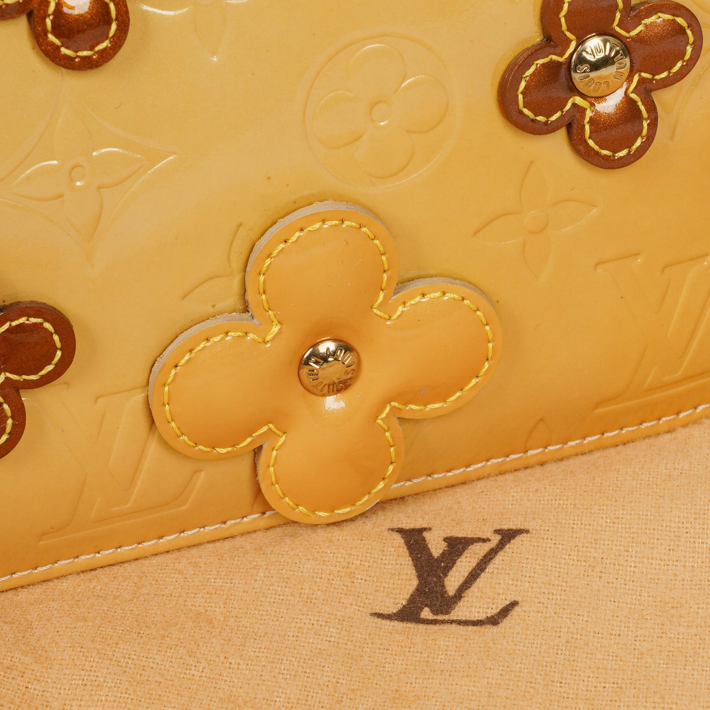Louis Vuitton Lexington Flowers Yellow Vernis Leather Clutch Handbag