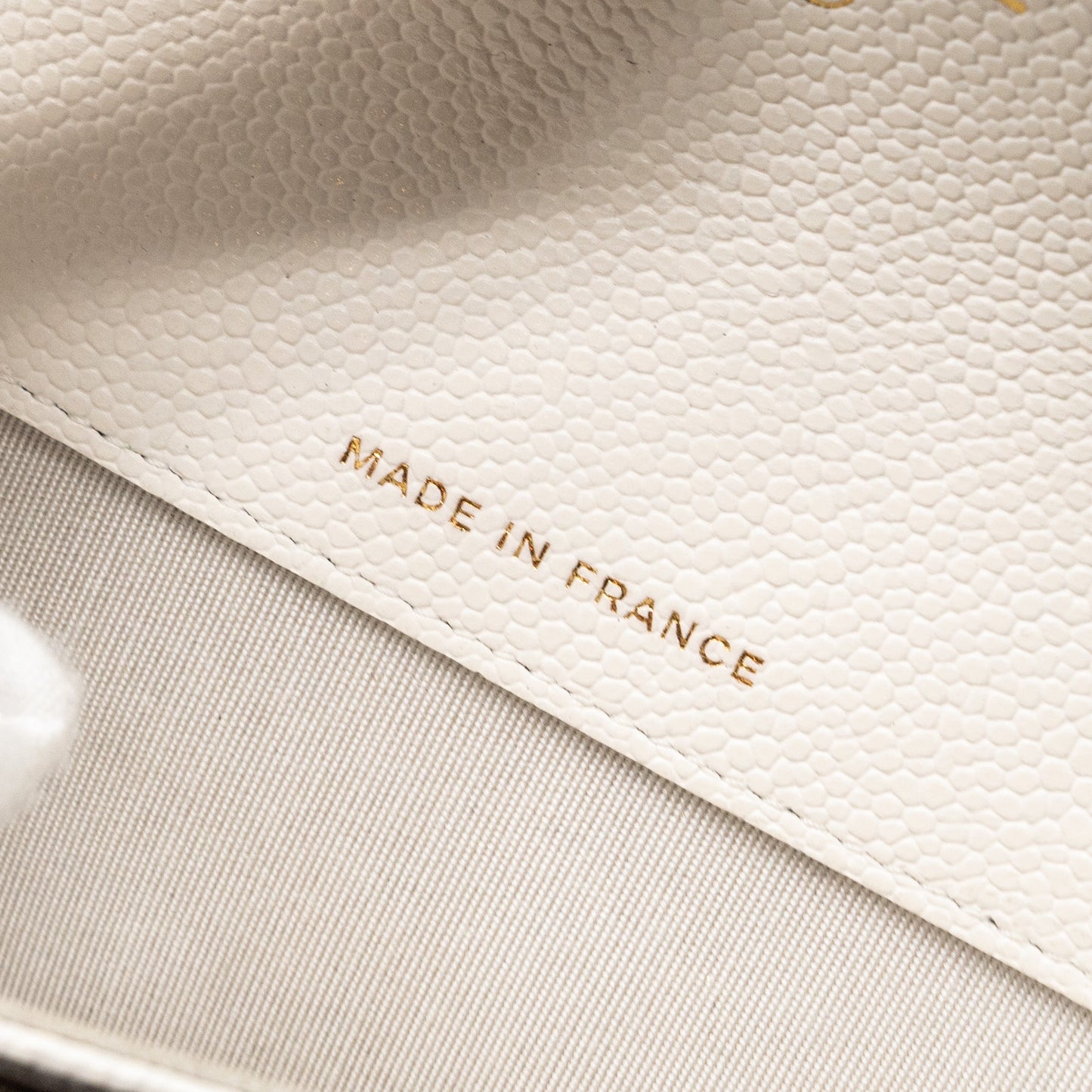 Chanel Boy Flap Card Holder Caviar White L