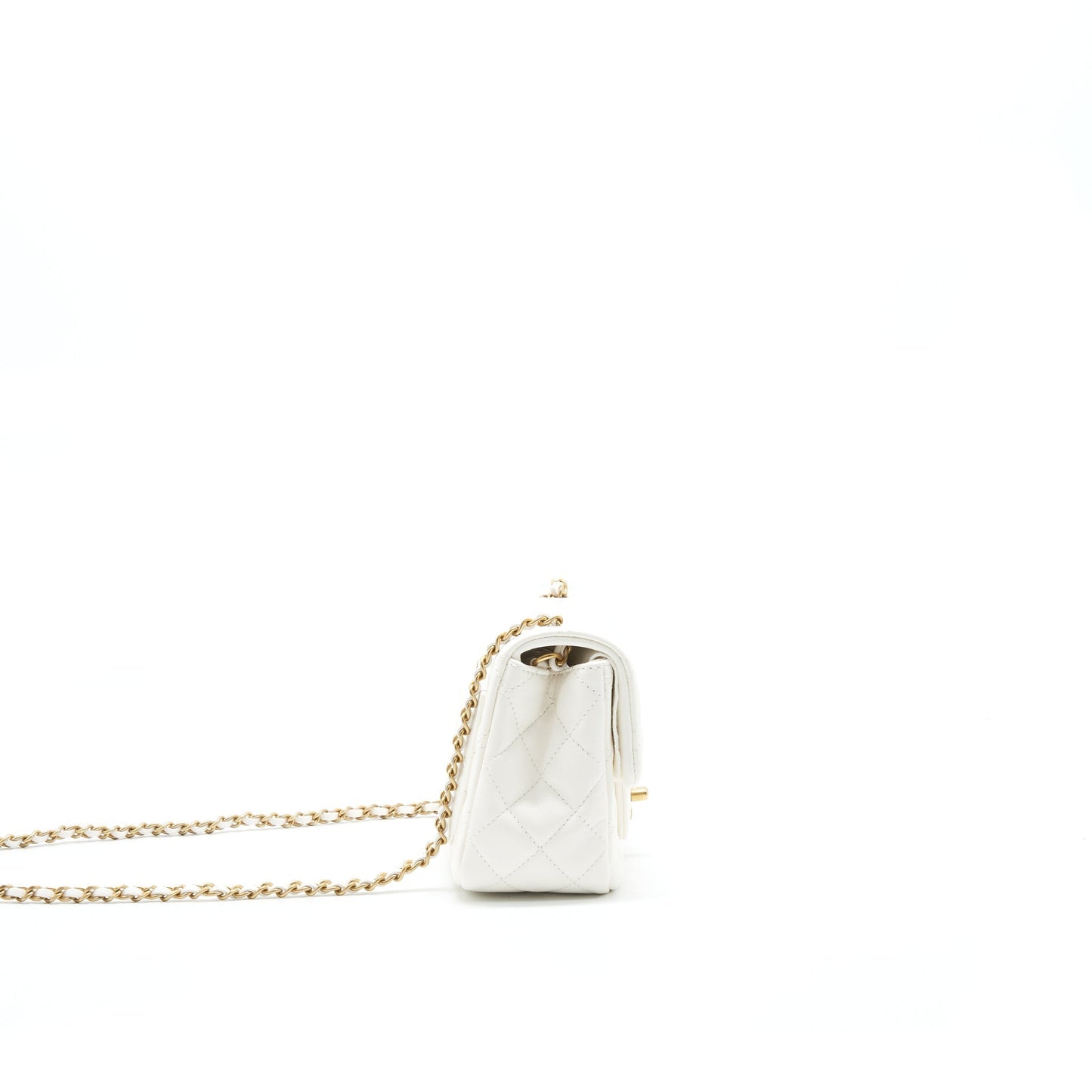 Chanel 21B Pearl Crush Square mini flap Bag Lambskin White