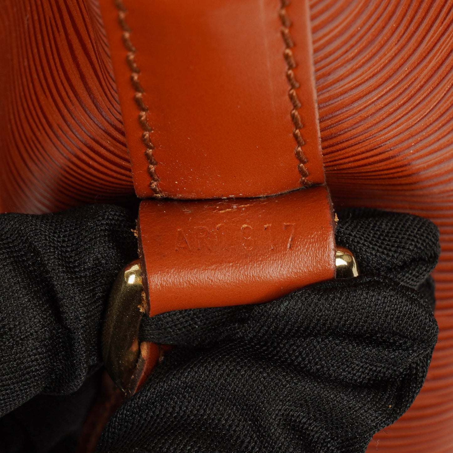 Louis Vuitton Petit Noe Brown EPI Leather Shoulder Bag