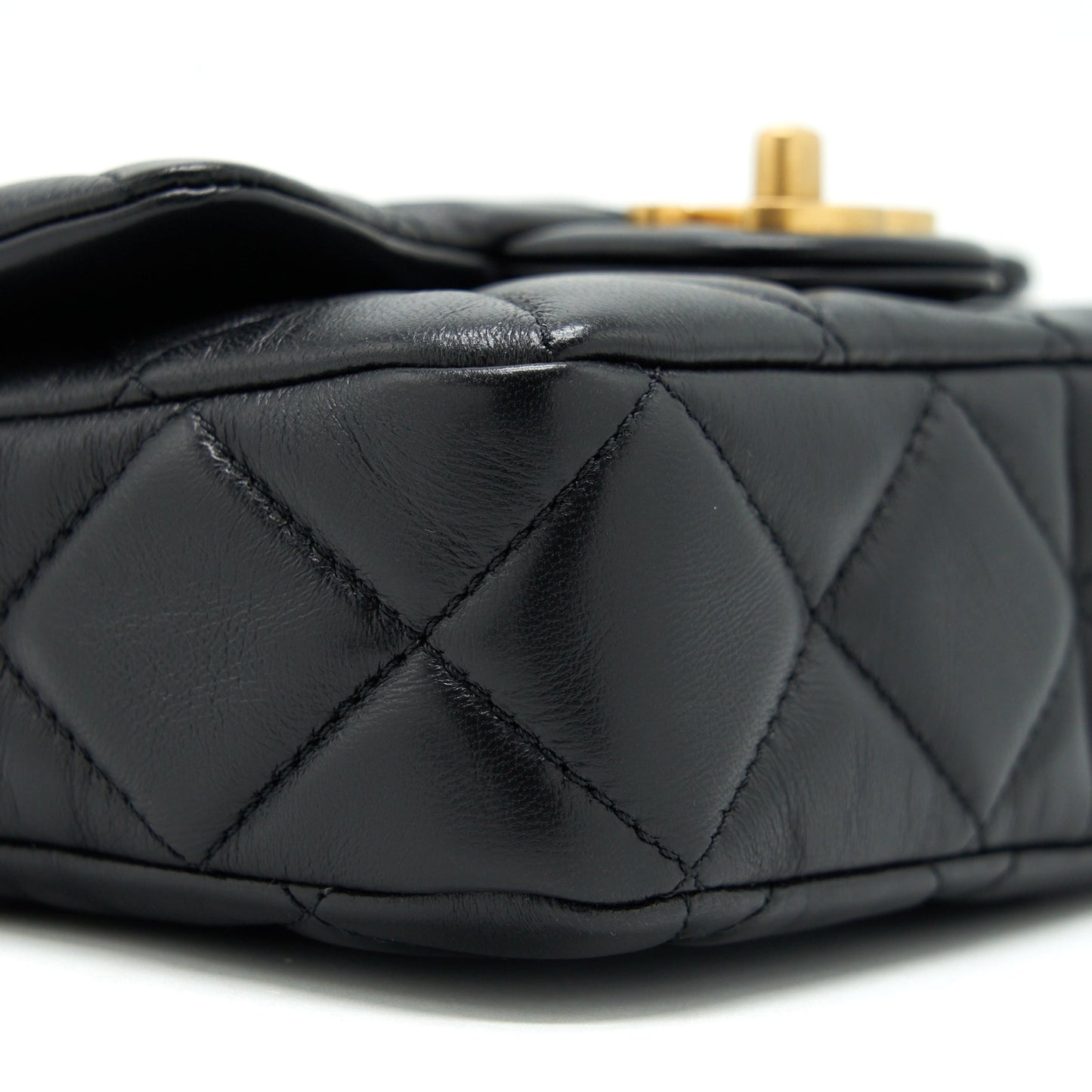 Chanel 22P Seasonal Mini Square Flap Bag Lambskin Black