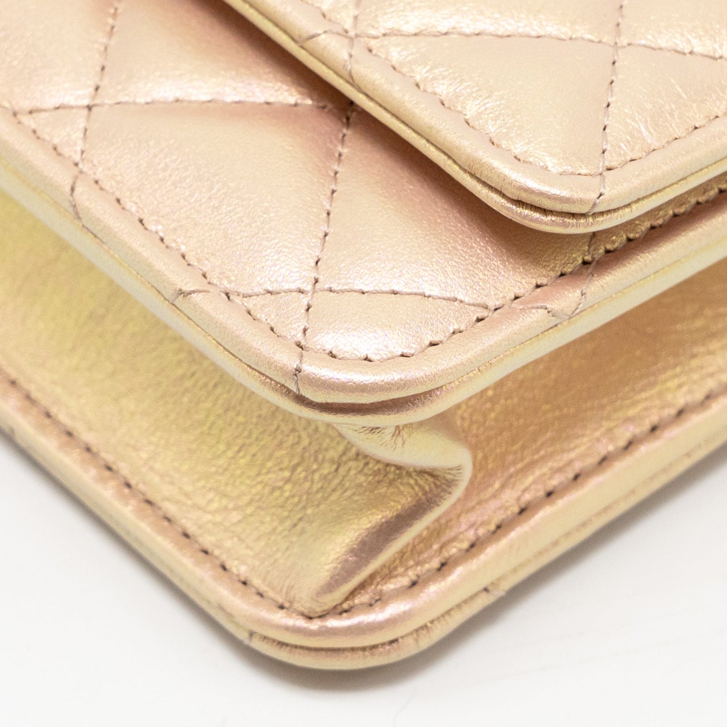 Chanel Classic Wallet on Chain Lambskin Iridescent Pink  (Microchip)