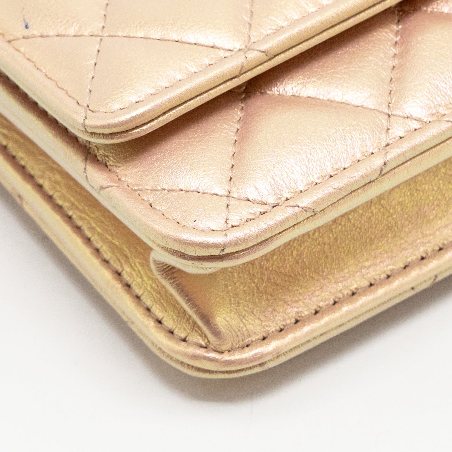 Chanel Classic Wallet on Chain Lambskin Iridescent Pink  (Microchip)