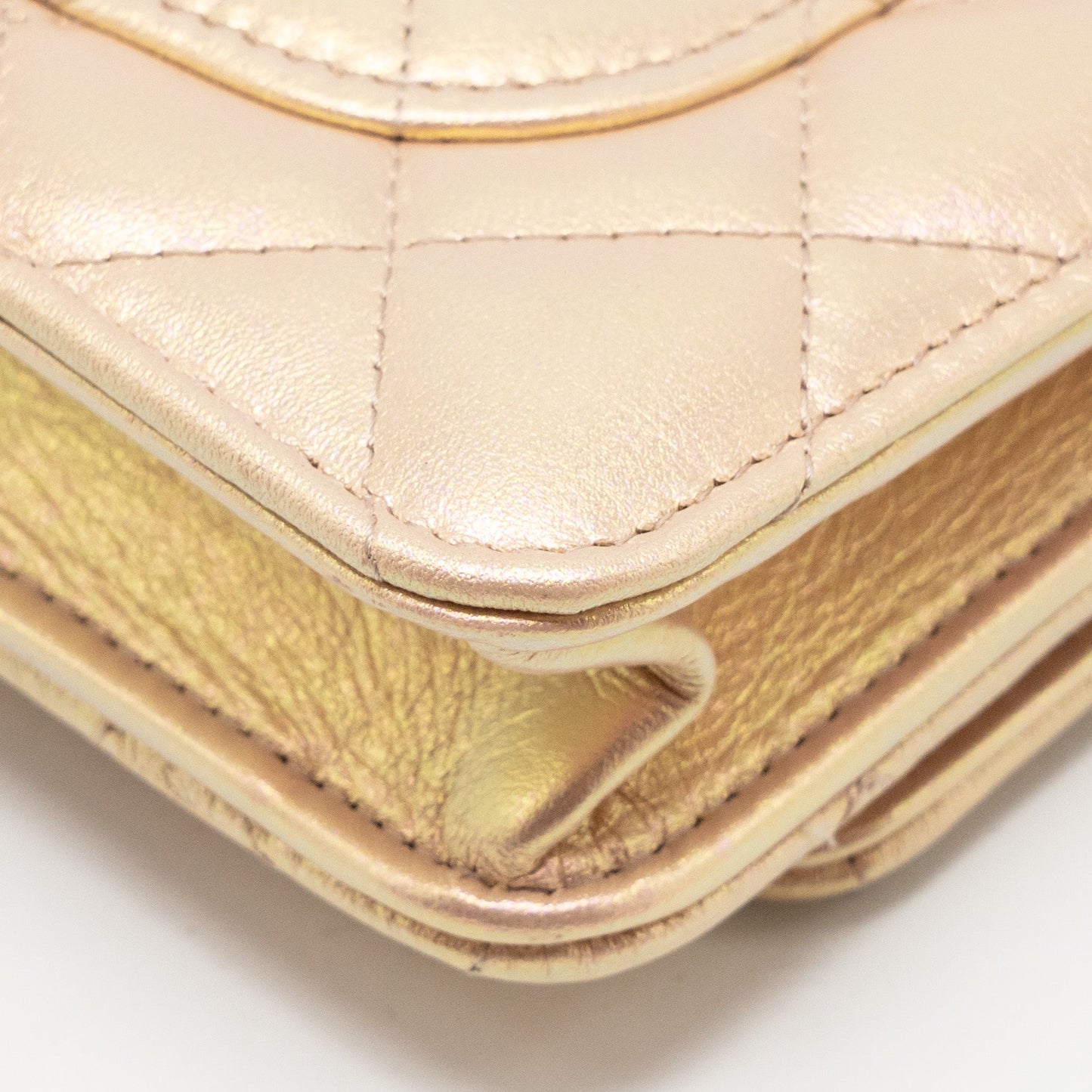Chanel Classic Wallet on Chain Lambskin Iridescent Pink  (Microchip)