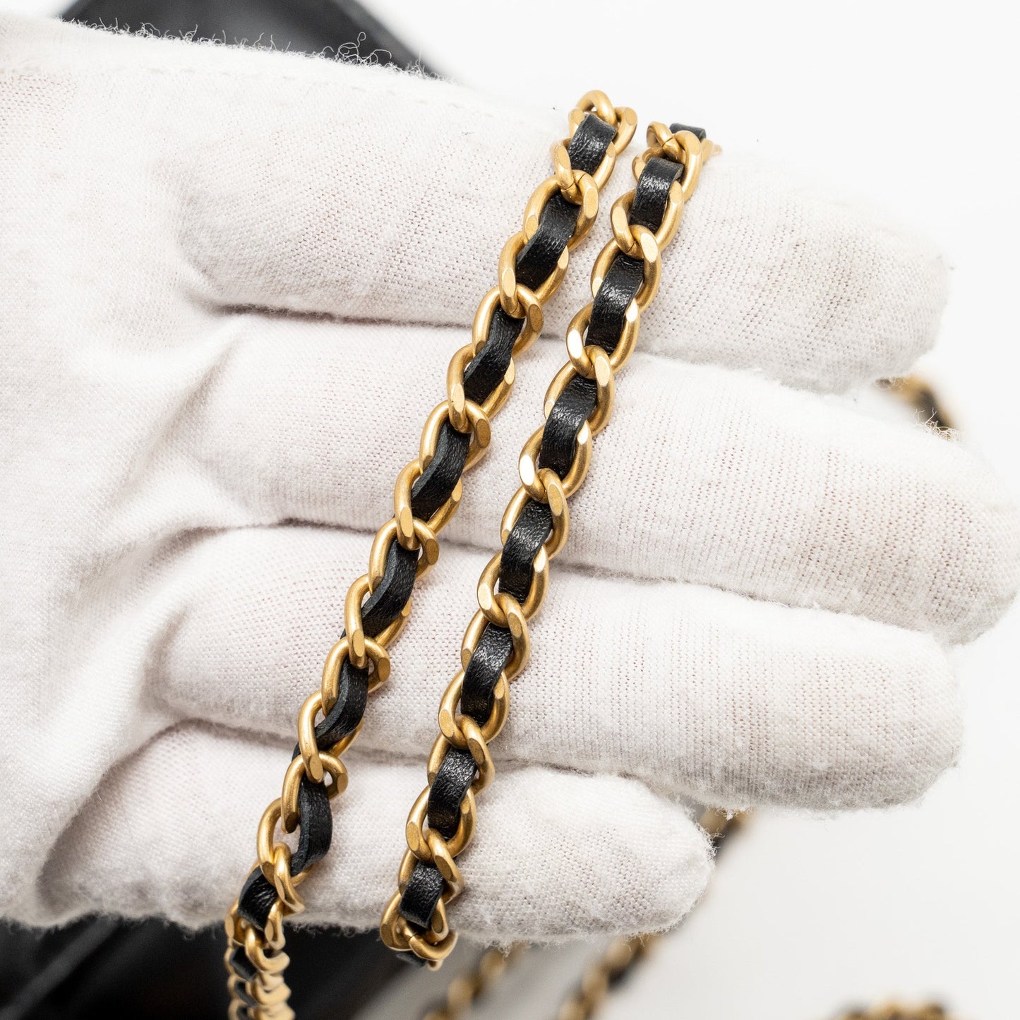 Chanel 24c Gold Crush Wallet On Chain Calfskin Black (microchip)