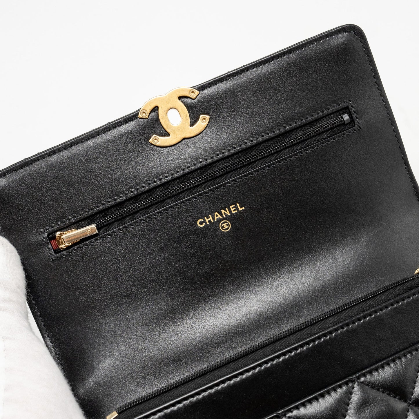 Chanel 24c Gold Crush Wallet On Chain Calfskin Black (microchip)