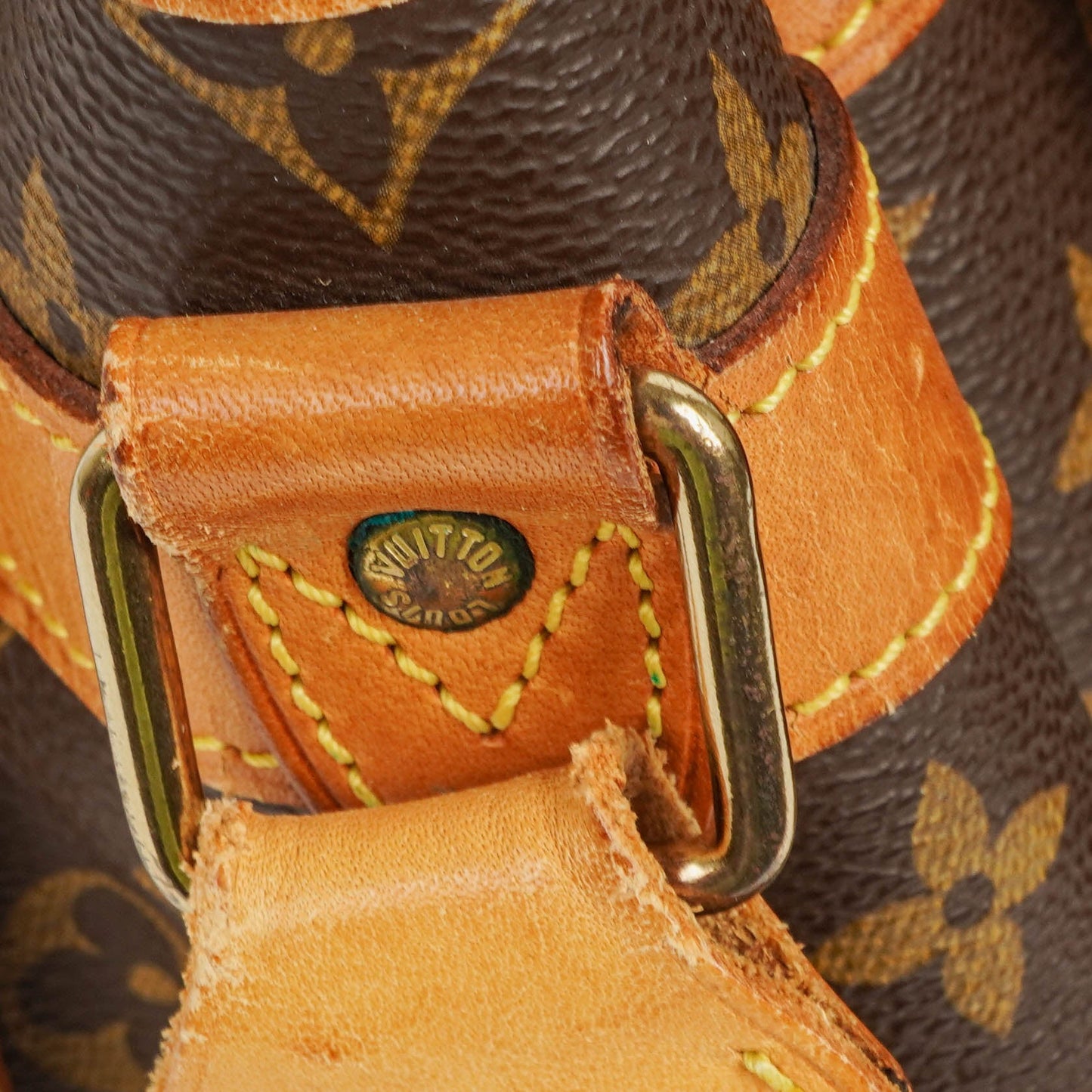 Louis Vuitton Sac Gibeciere GM Monogram Canvas Shoulder Bag