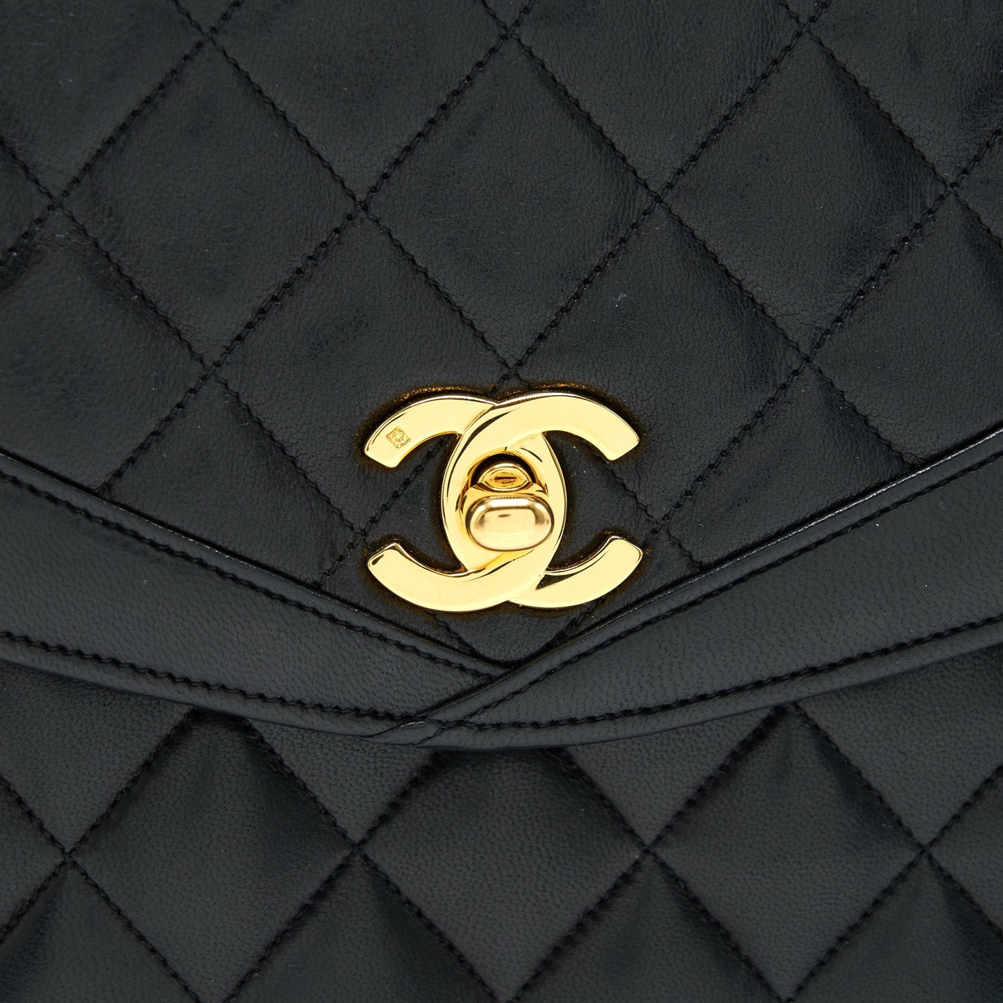 Chanel  CC Flap Bag in