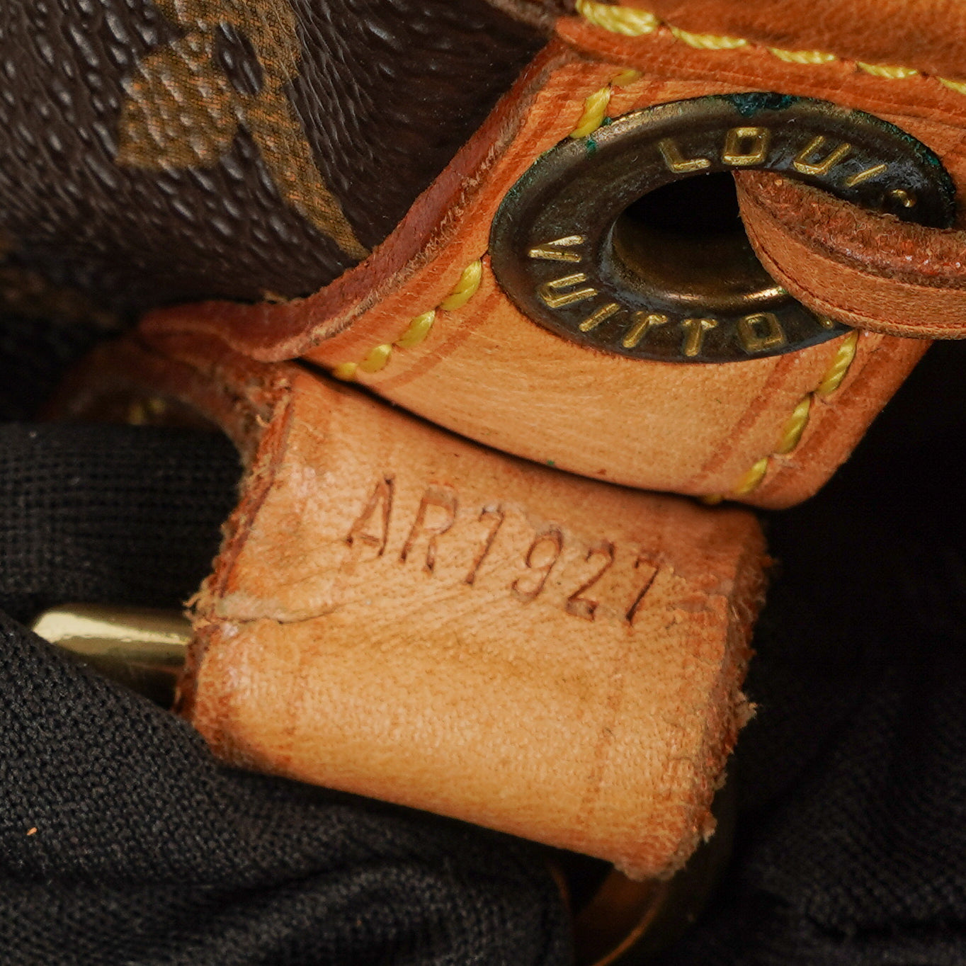 Louis Vuitton Noe Grande GM Monogram Canvas Shoulder Bag