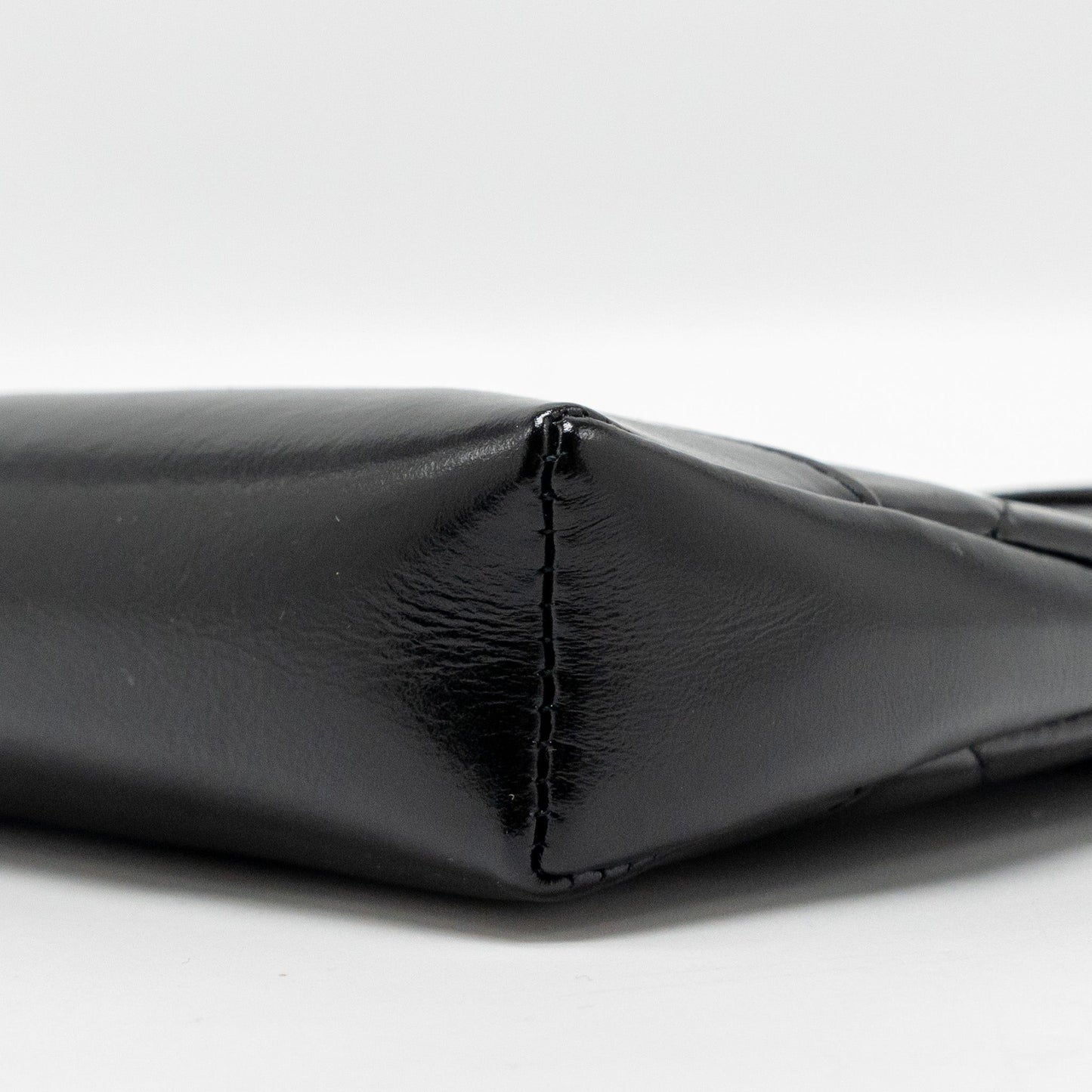 Chanel 24c Mini 31 Clutch With Chain Shiny Calfskin Black L (Microchip)