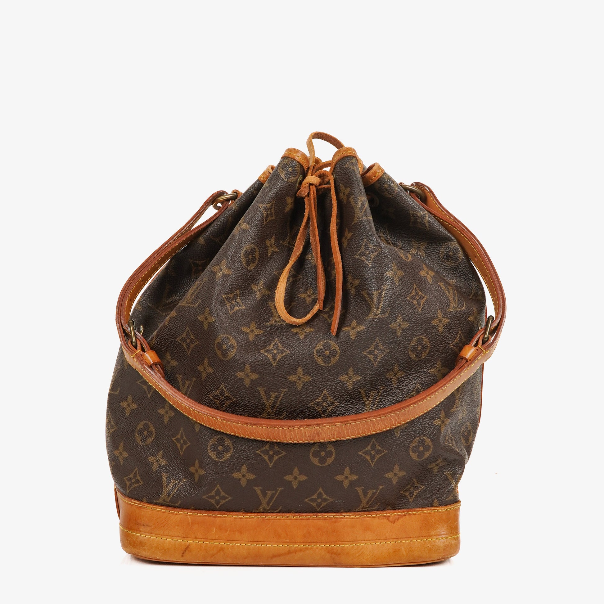 Louis Vuitton Noe Grande GM Monogram Canvas Shoulder Bag
