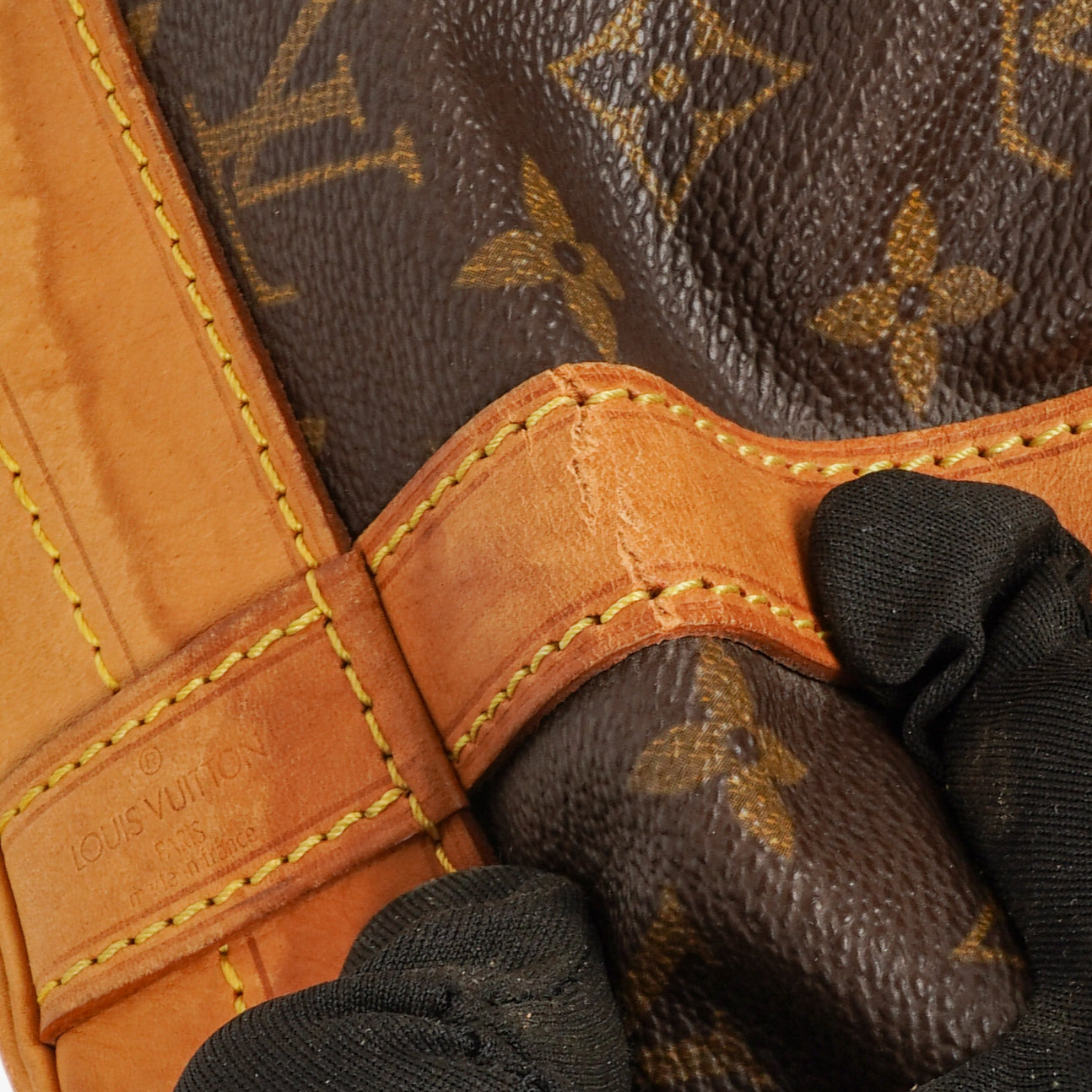 Louis Vuitton Noe Grande GM Monogram Canvas Shoulder Bag