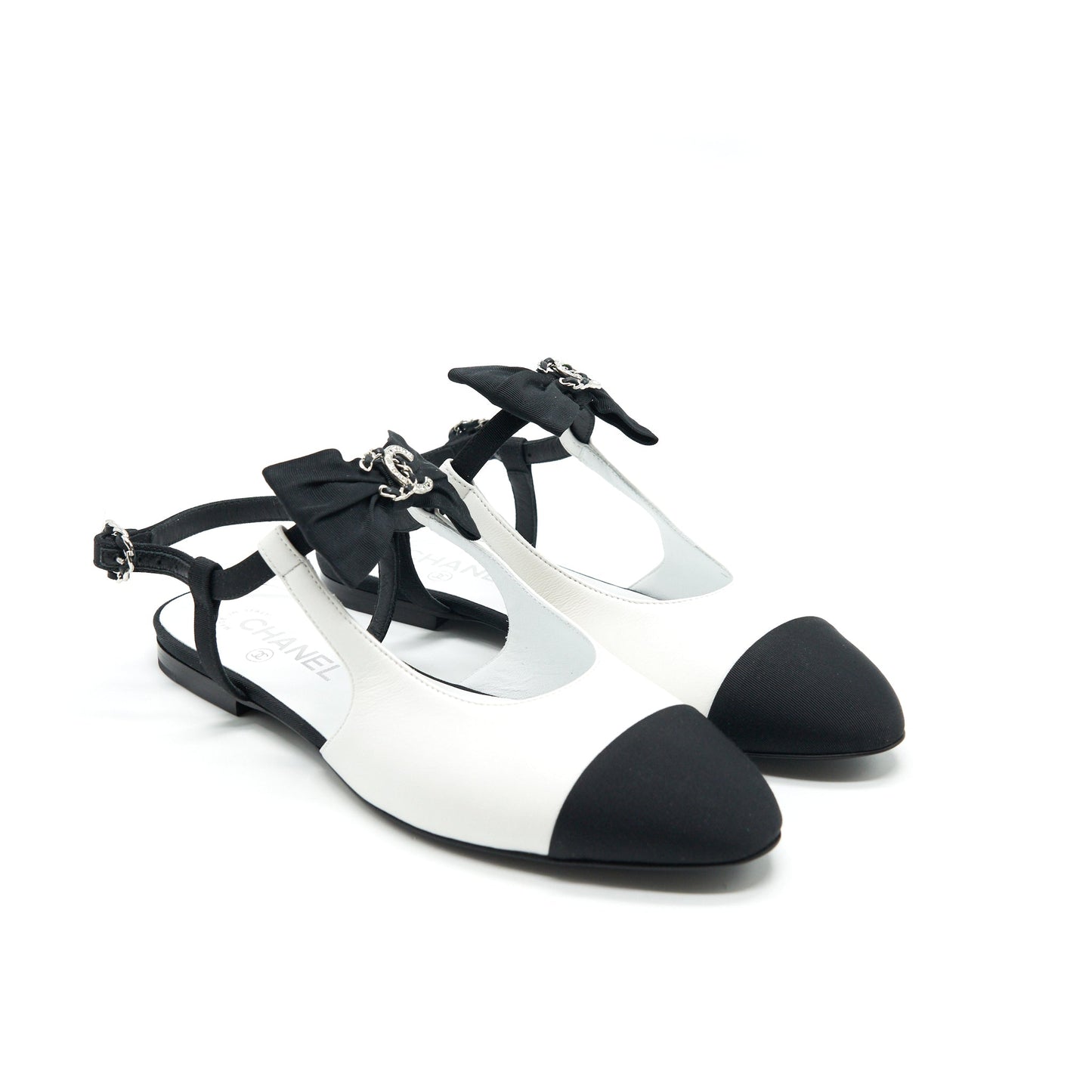 CHANEL Slingback Flats With Ribbons White and Black Size38.5 Handbag