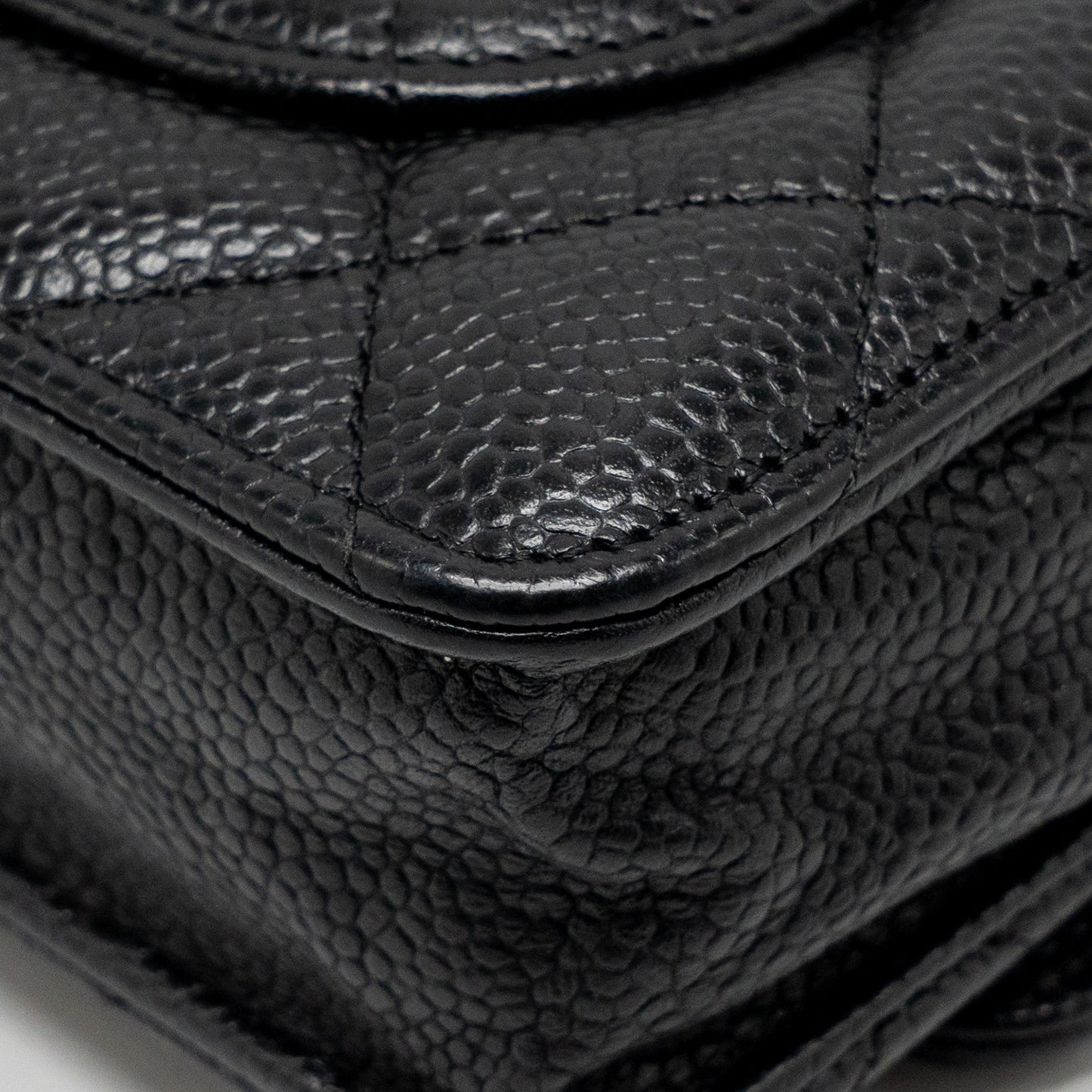 Chanel Classic wallet on chain caviar Black