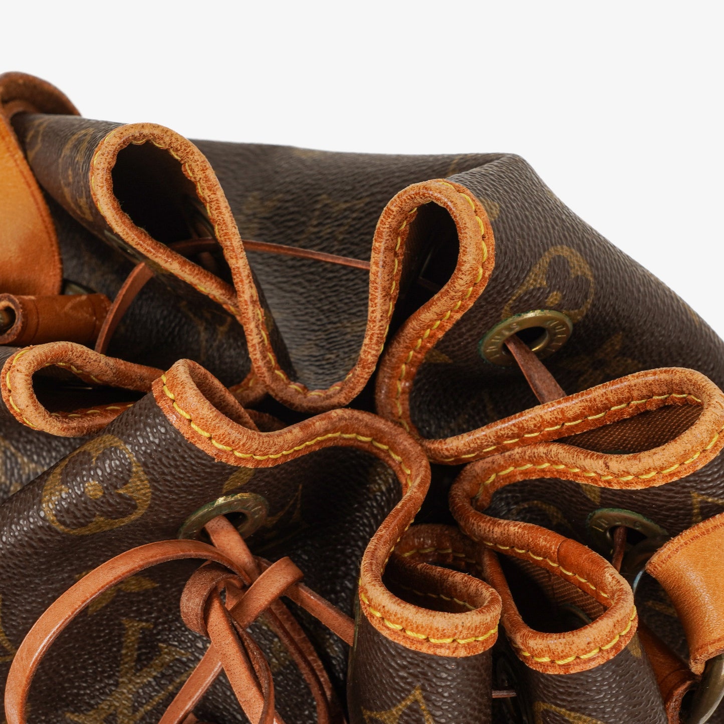 Louis Vuitton Noe Grande GM Monogram Canvas Shoulder Bag