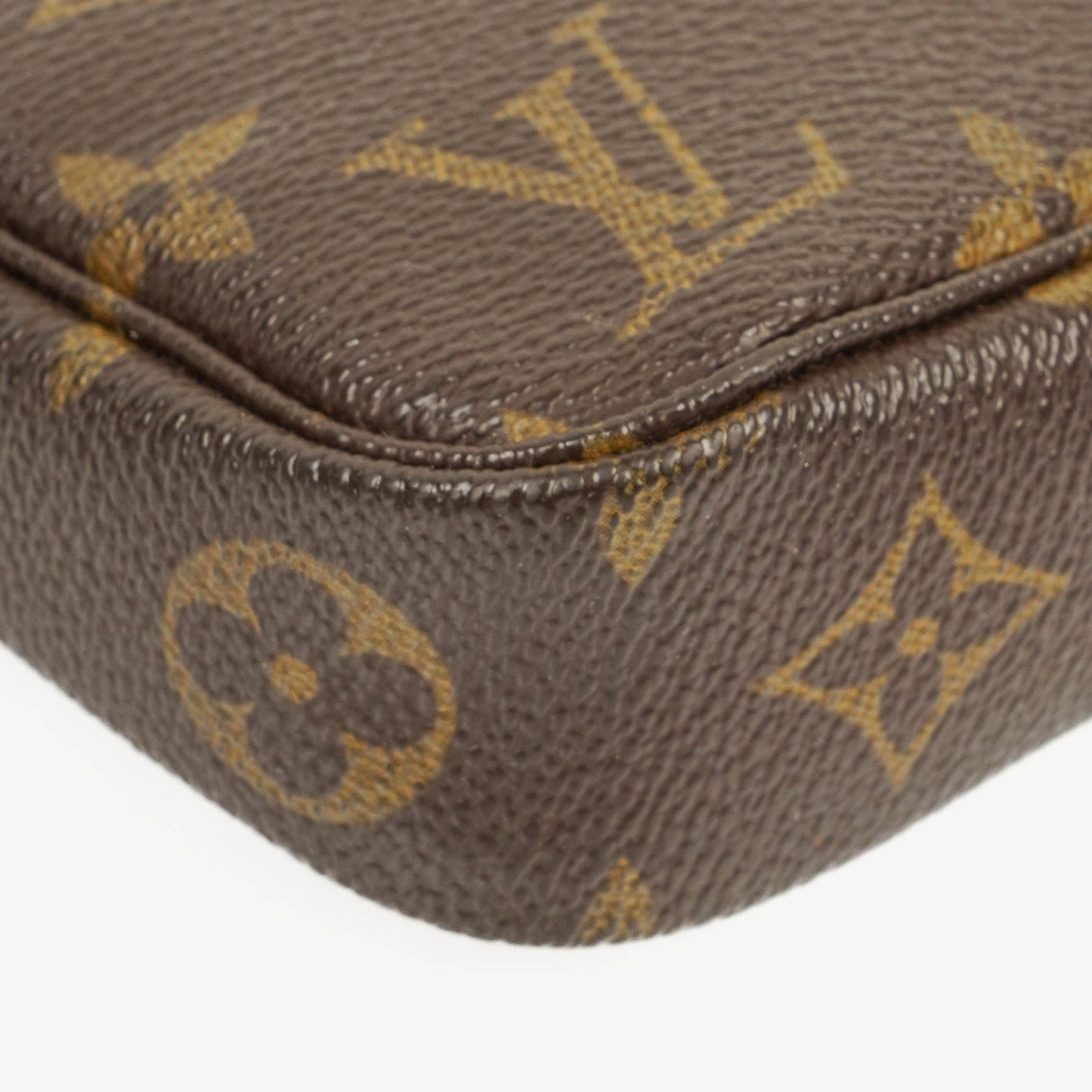 Louis Vuitton Pochette Accessoires Monogram Canvas Clutch Handbag