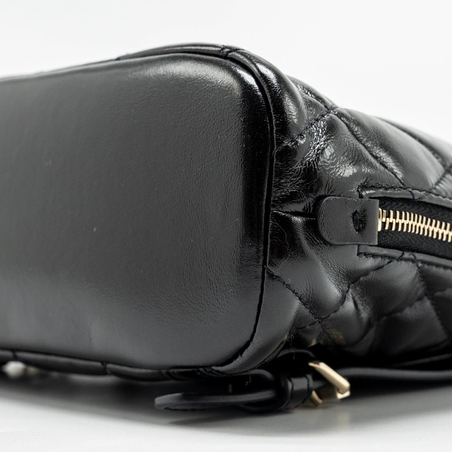 Chanel 22A Mini Backpack Patent Black L (microchip)
