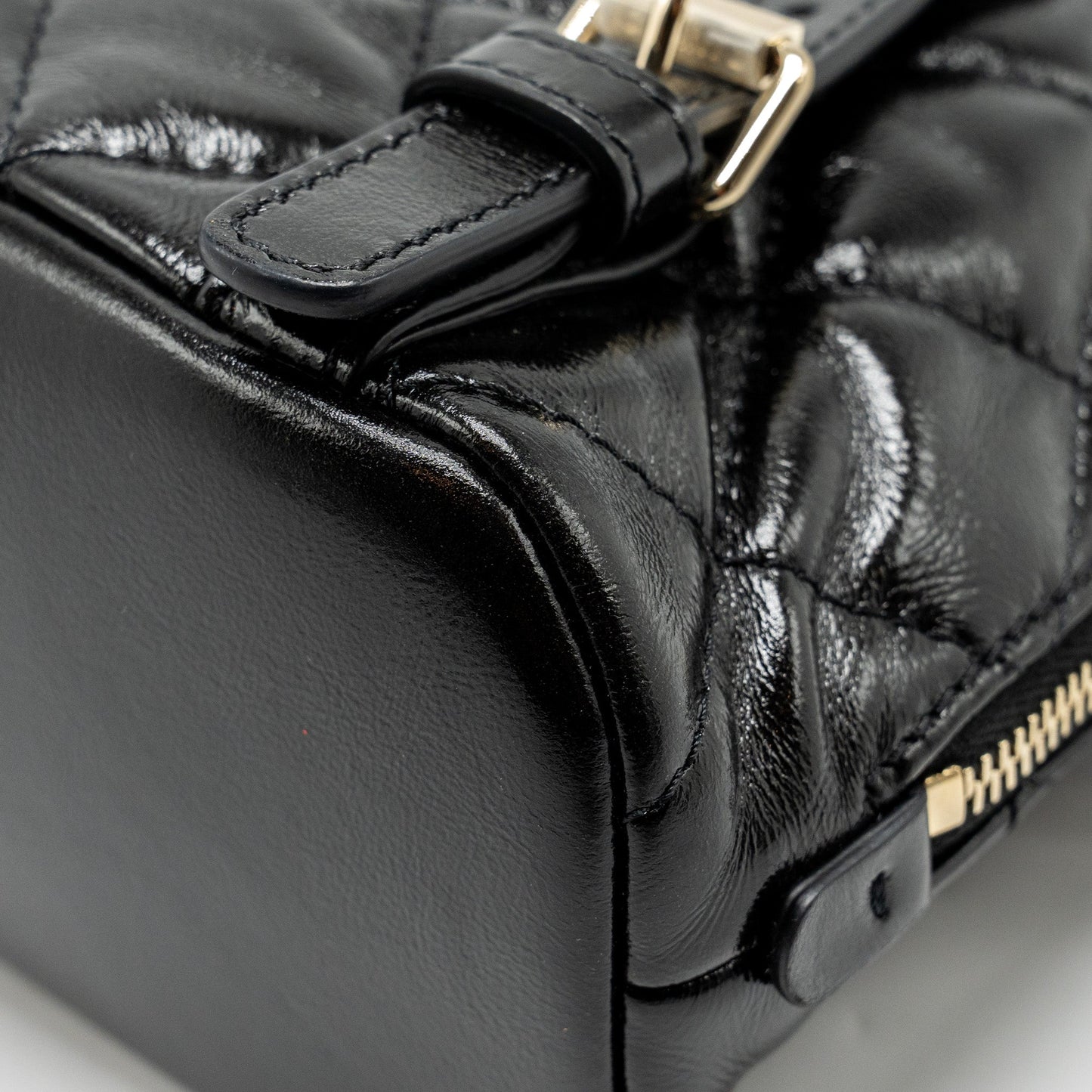 Chanel 22A Mini Backpack Patent Black L (microchip)