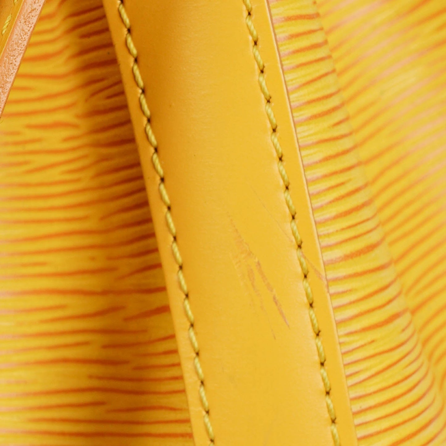 Louis Vuitton Noe Grande GM Yellow Epi Leather Shoulder Bag