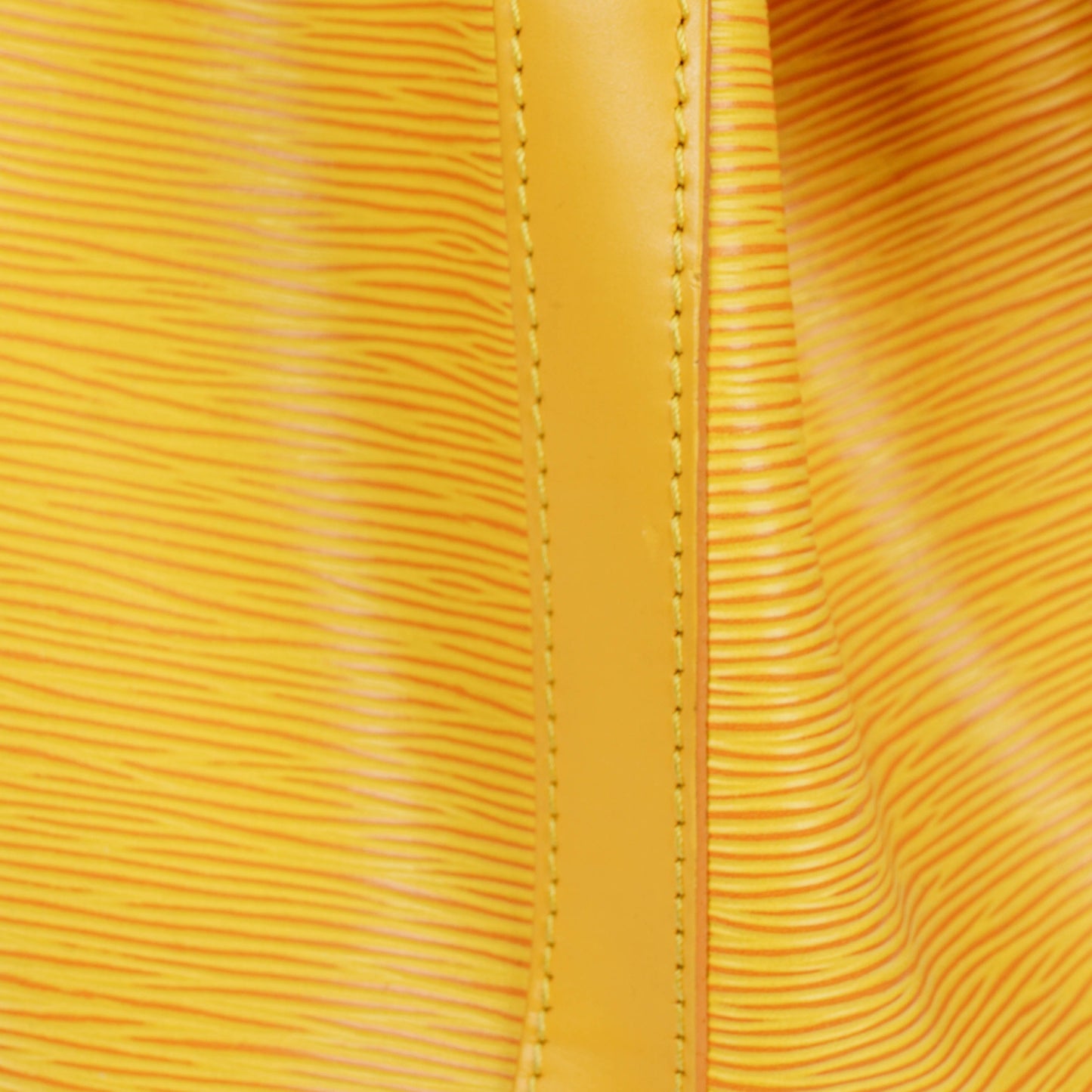 Louis Vuitton Noe Grande GM Yellow Epi Leather Shoulder Bag
