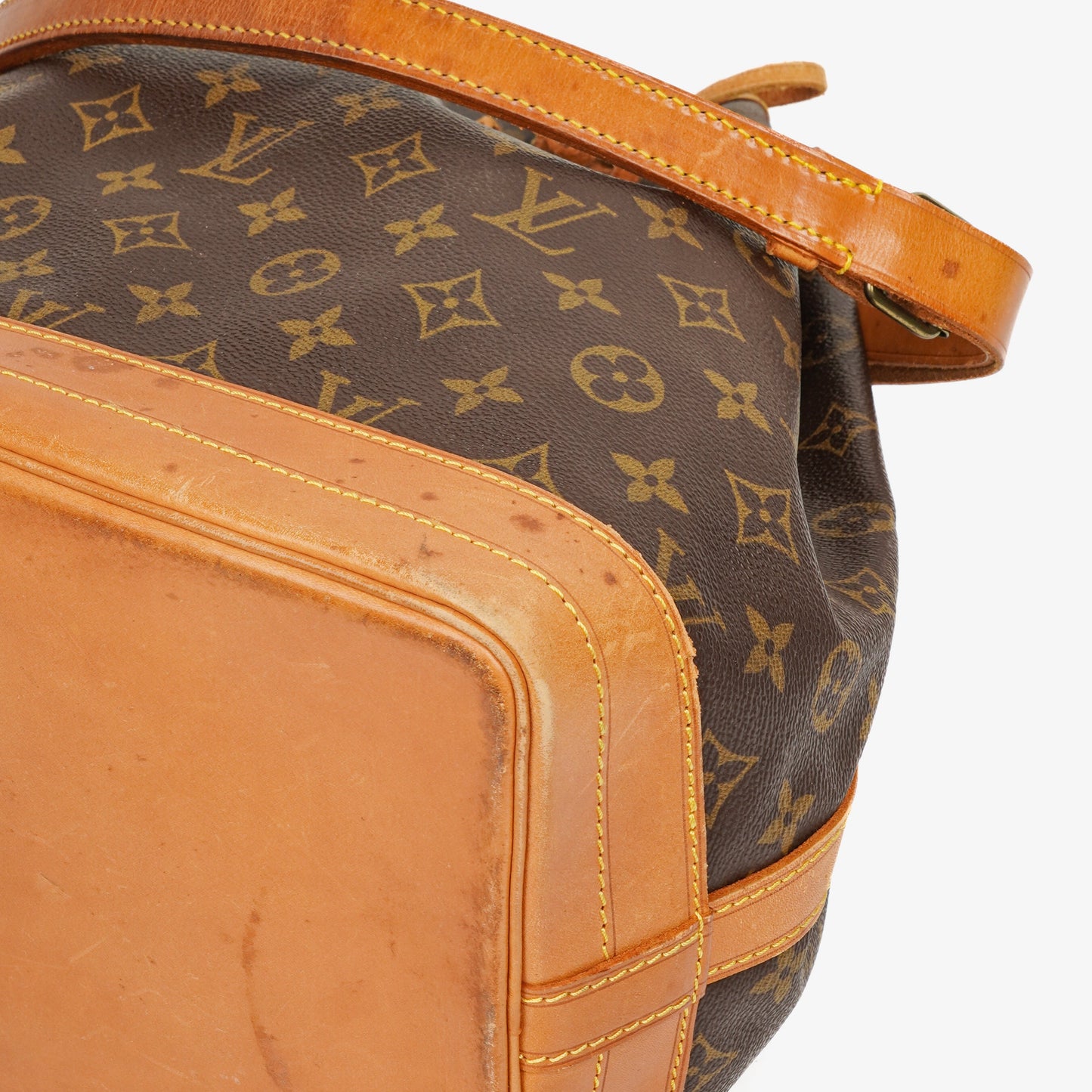 Louis Vuitton Noe Grande GM Monogram Canvas Shoulder Bag