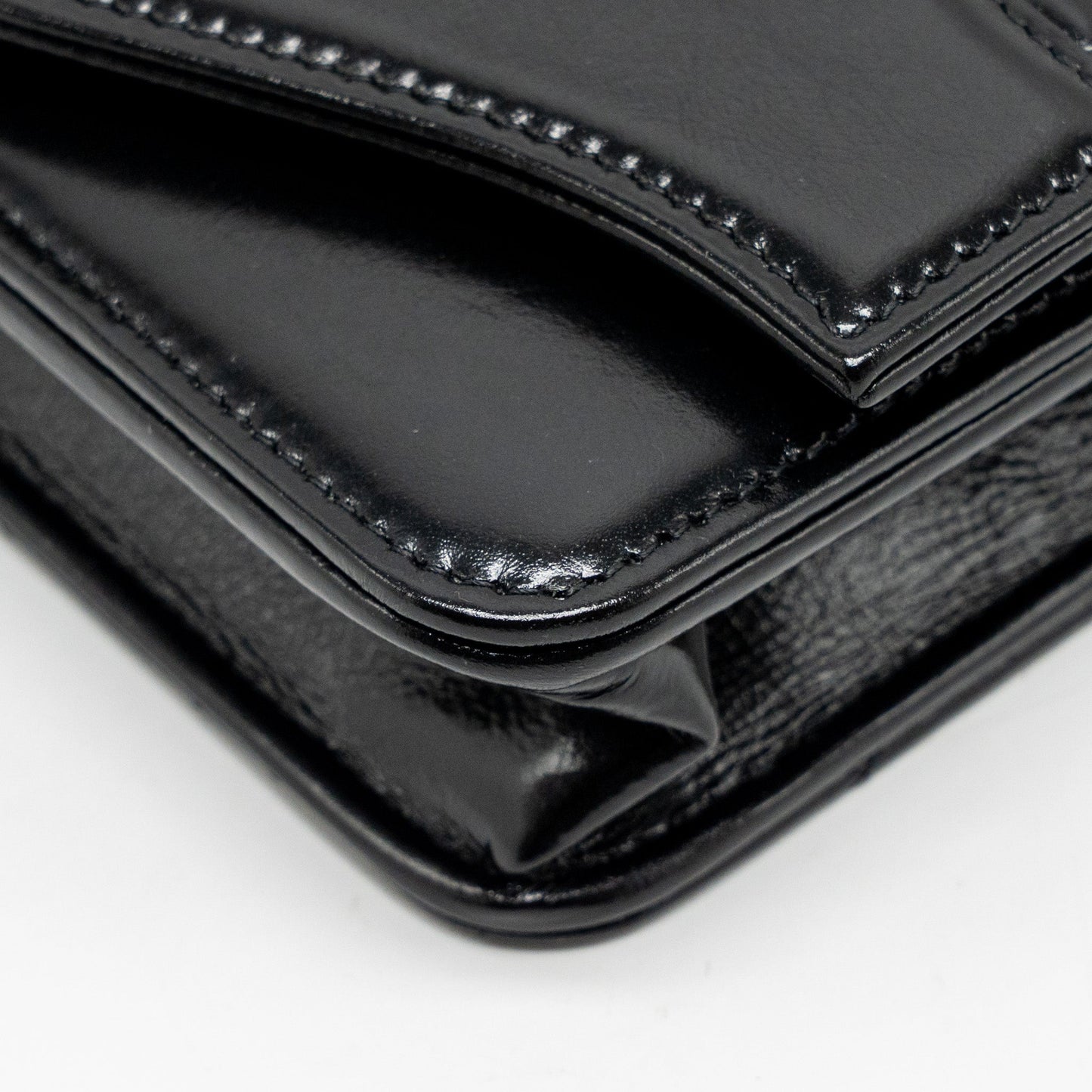 Chanel 24c 31 Wallet On Chain Shiny Calfskin Black L (Microchip)