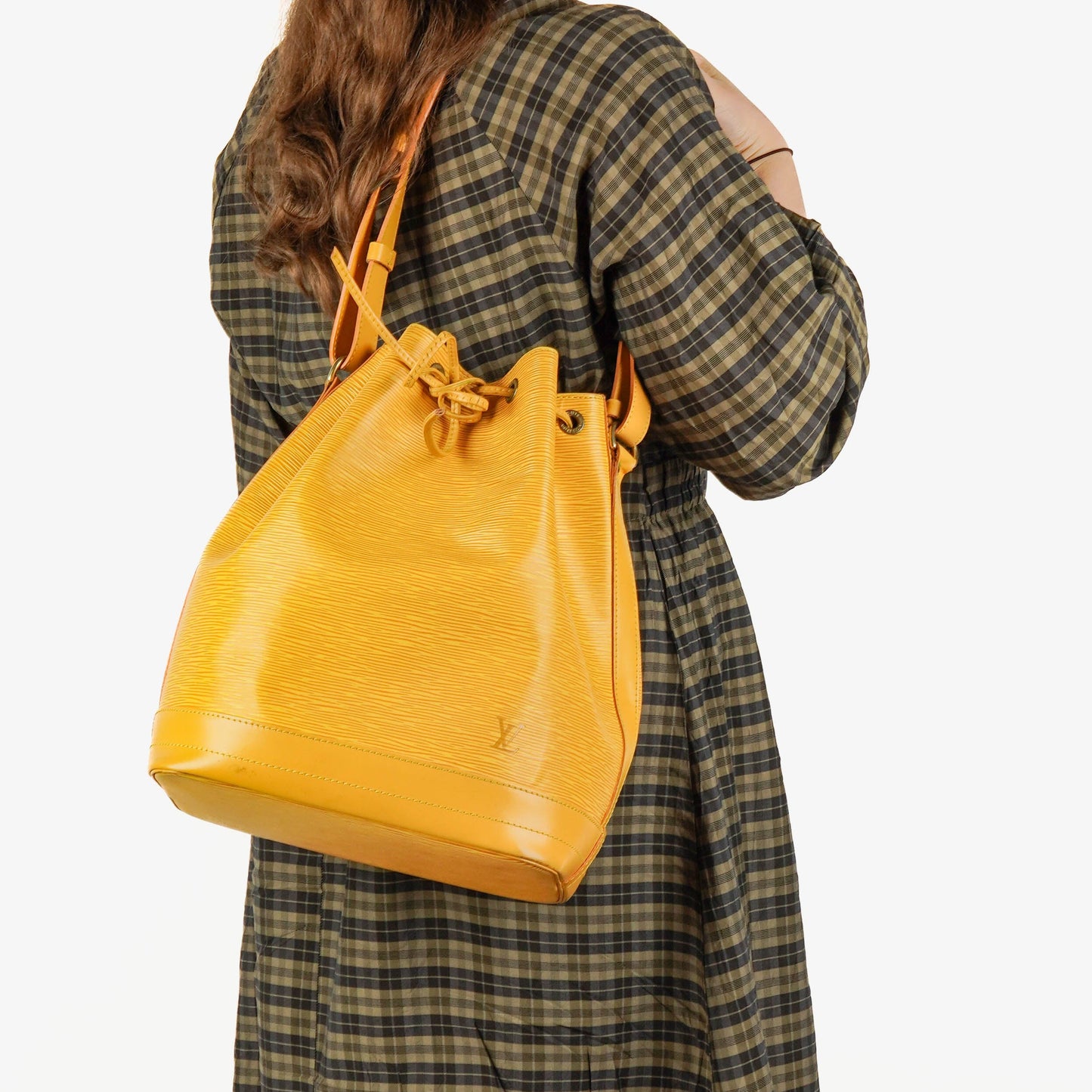 Louis Vuitton Noe Grande GM Yellow Epi Leather Shoulder Bag