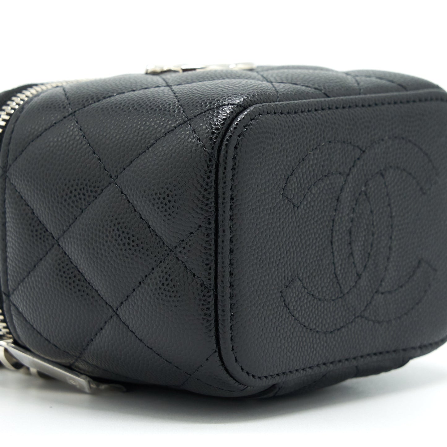 Chanel 22S Mini Vanity With Coco Giant Chain Caviar Black