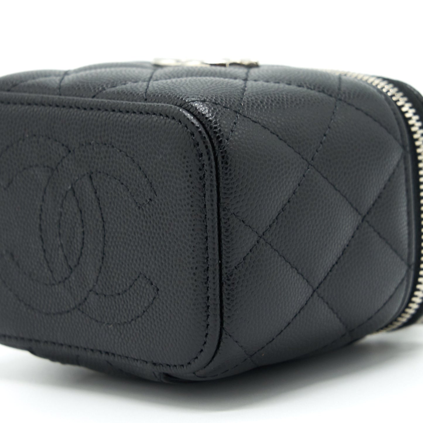 Chanel 22S Mini Vanity With Coco Giant Chain Caviar Black