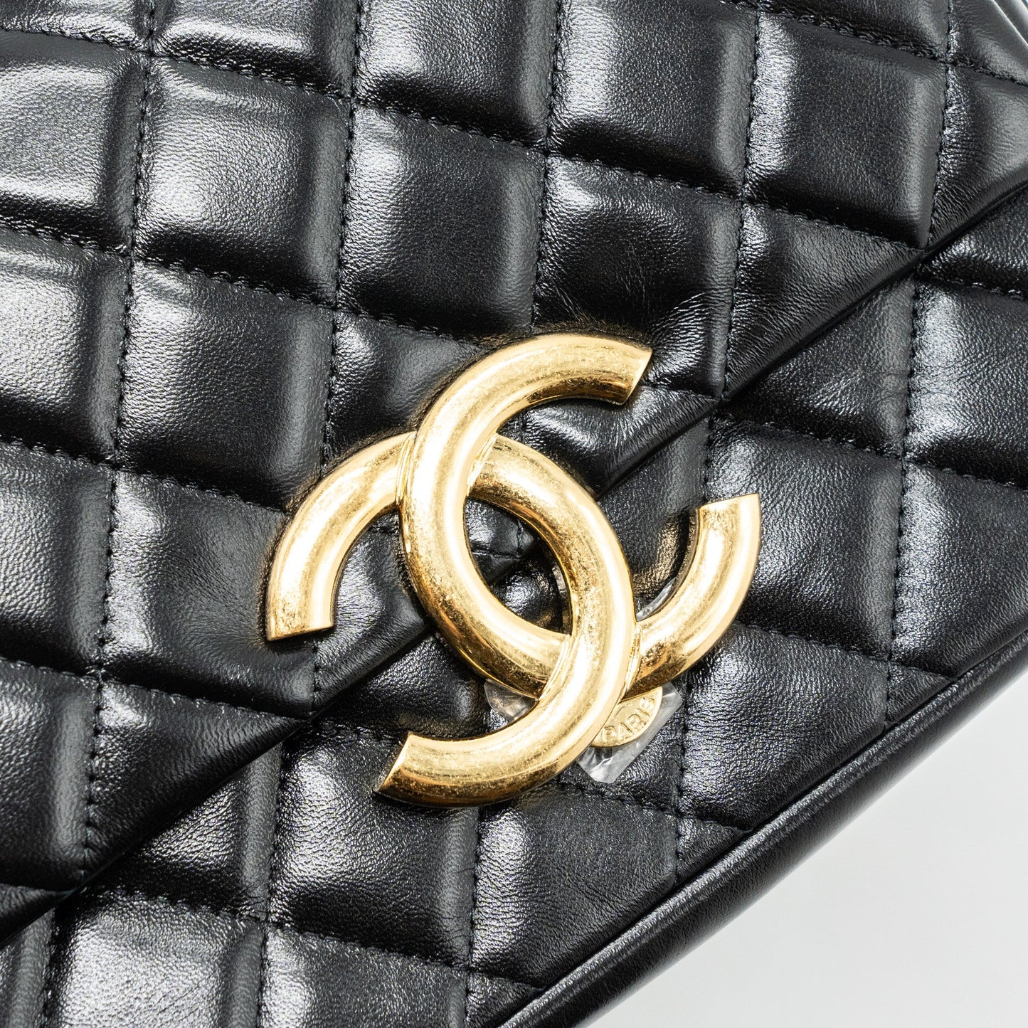 Chanel Giant CC Logo Flap bag Lambskin Black (microchip)