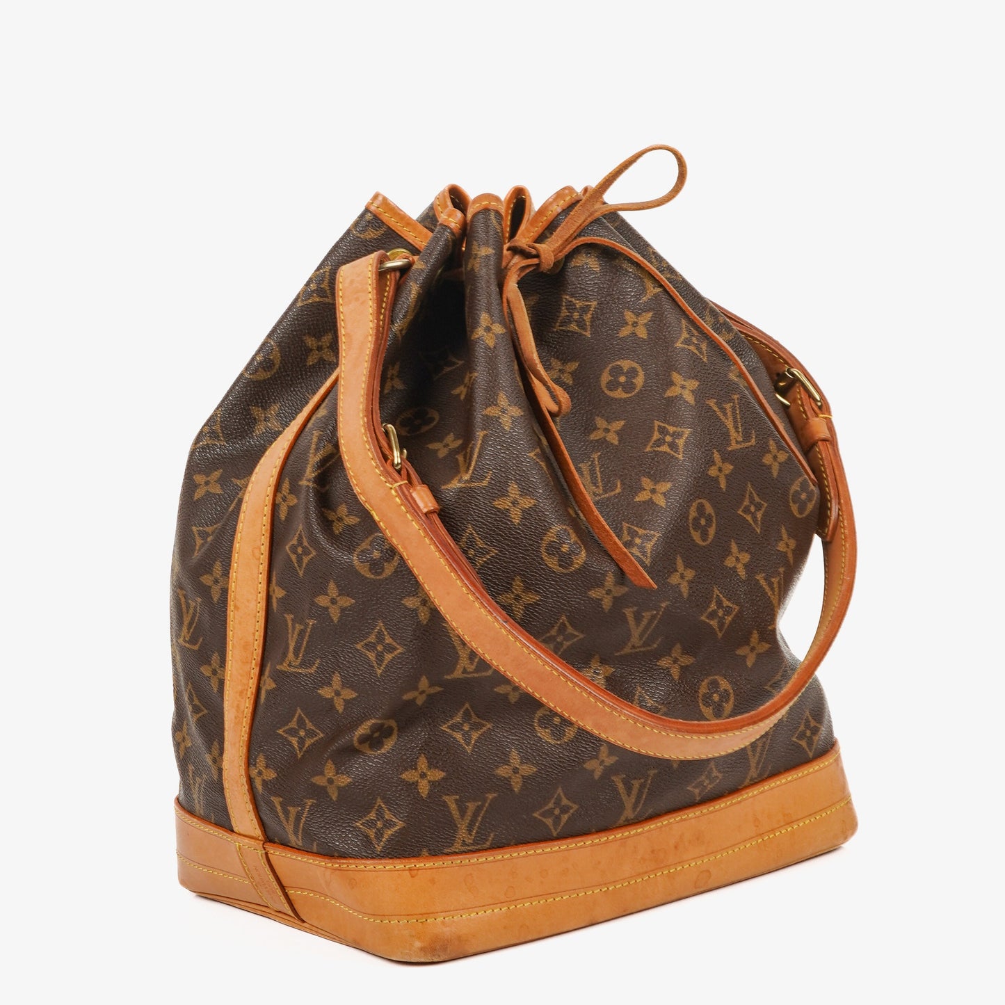 Louis Vuitton Noe Grande GM Monogram Canvas Shoulder Bag