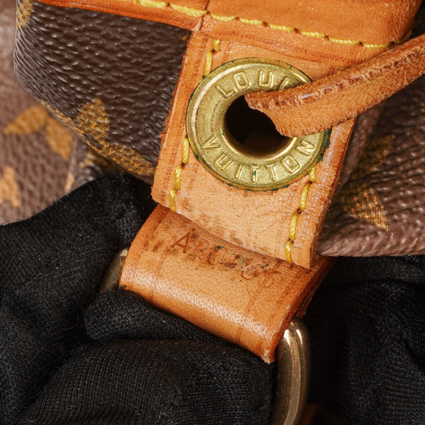 Louis Vuitton Noe Grande GM Monogram Canvas Shoulder Bag